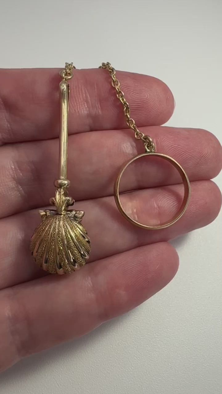 14k Shell Victorian Dance Card Ring Holder