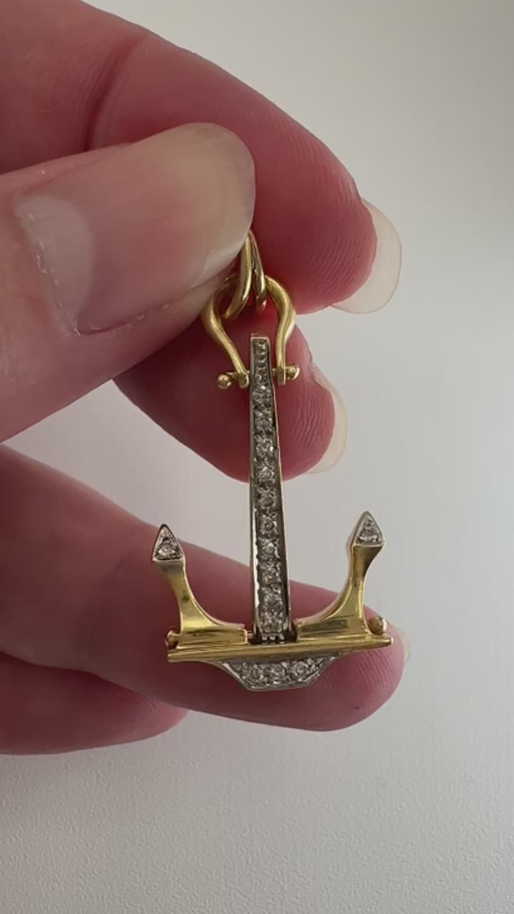 18k Anchor Diamond Pendant