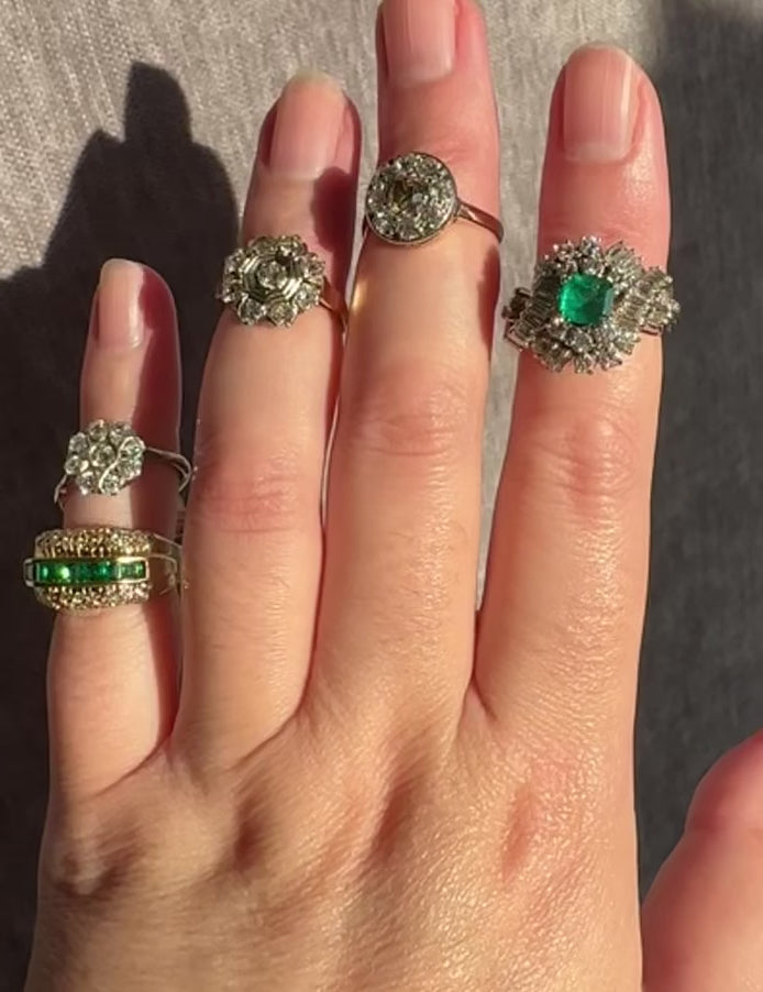 18k Emerald Diamond Ring