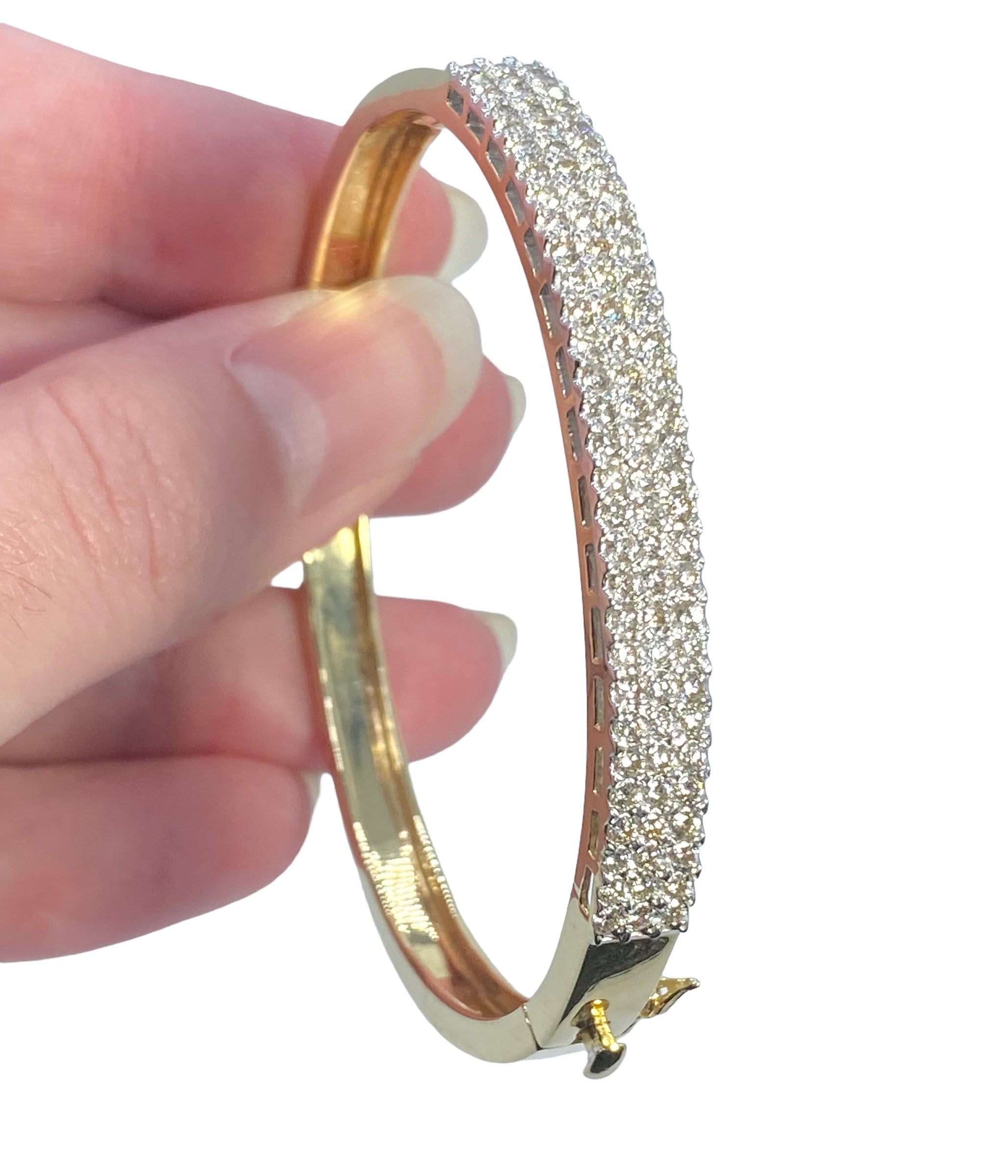 14k Yellow Gold Diamond Bangle Bracelet
