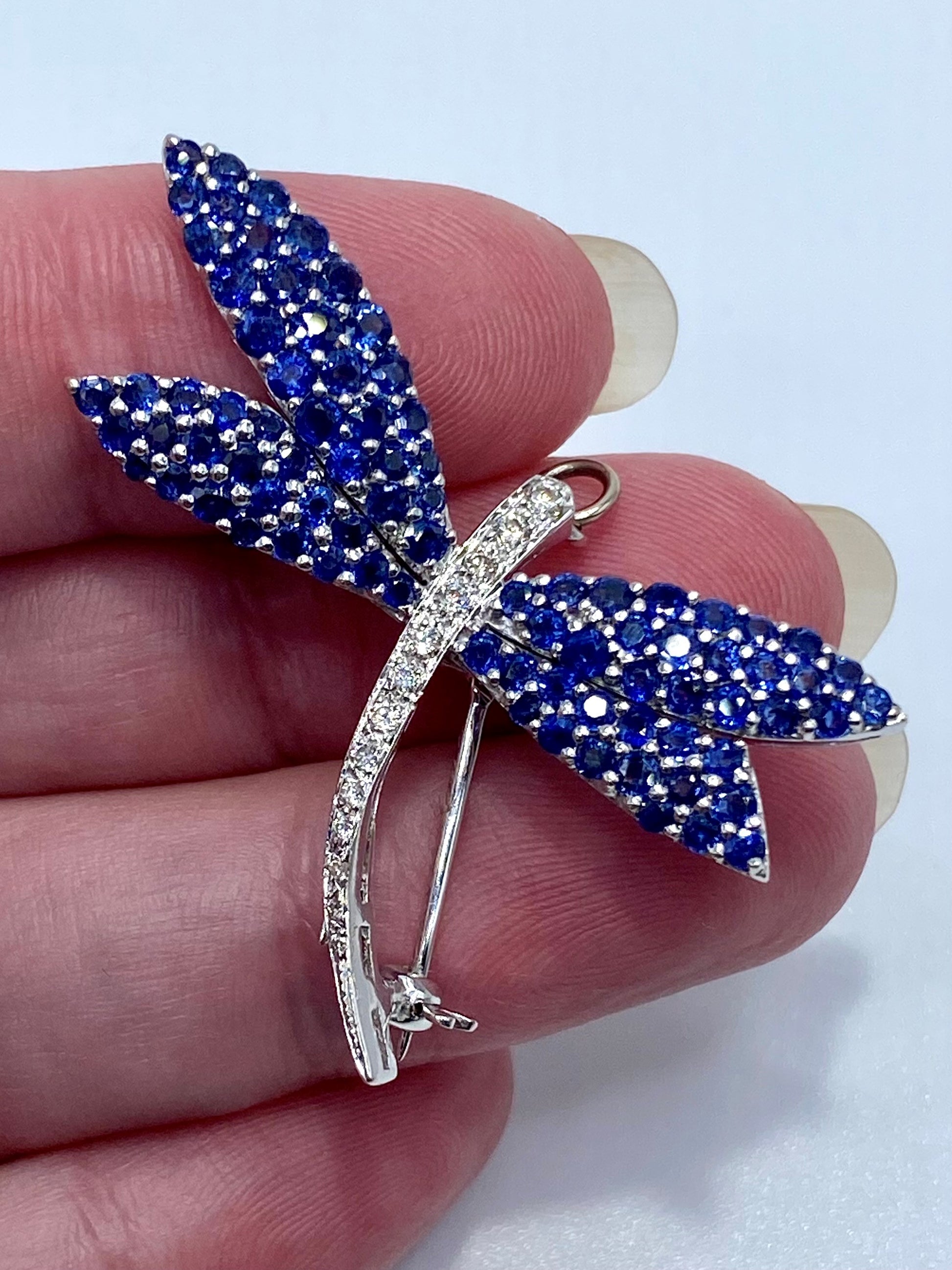 18k White Gold Sapphire Diamond Dragonfly Brooch/ Pendant