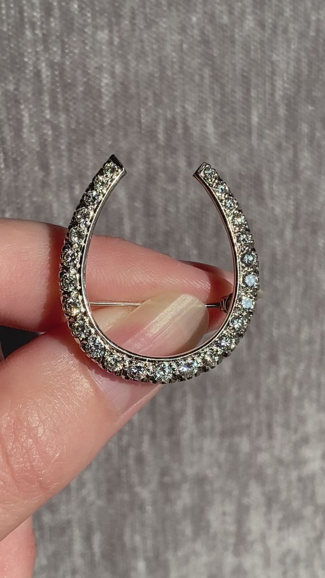 Horseshoe brooch sales