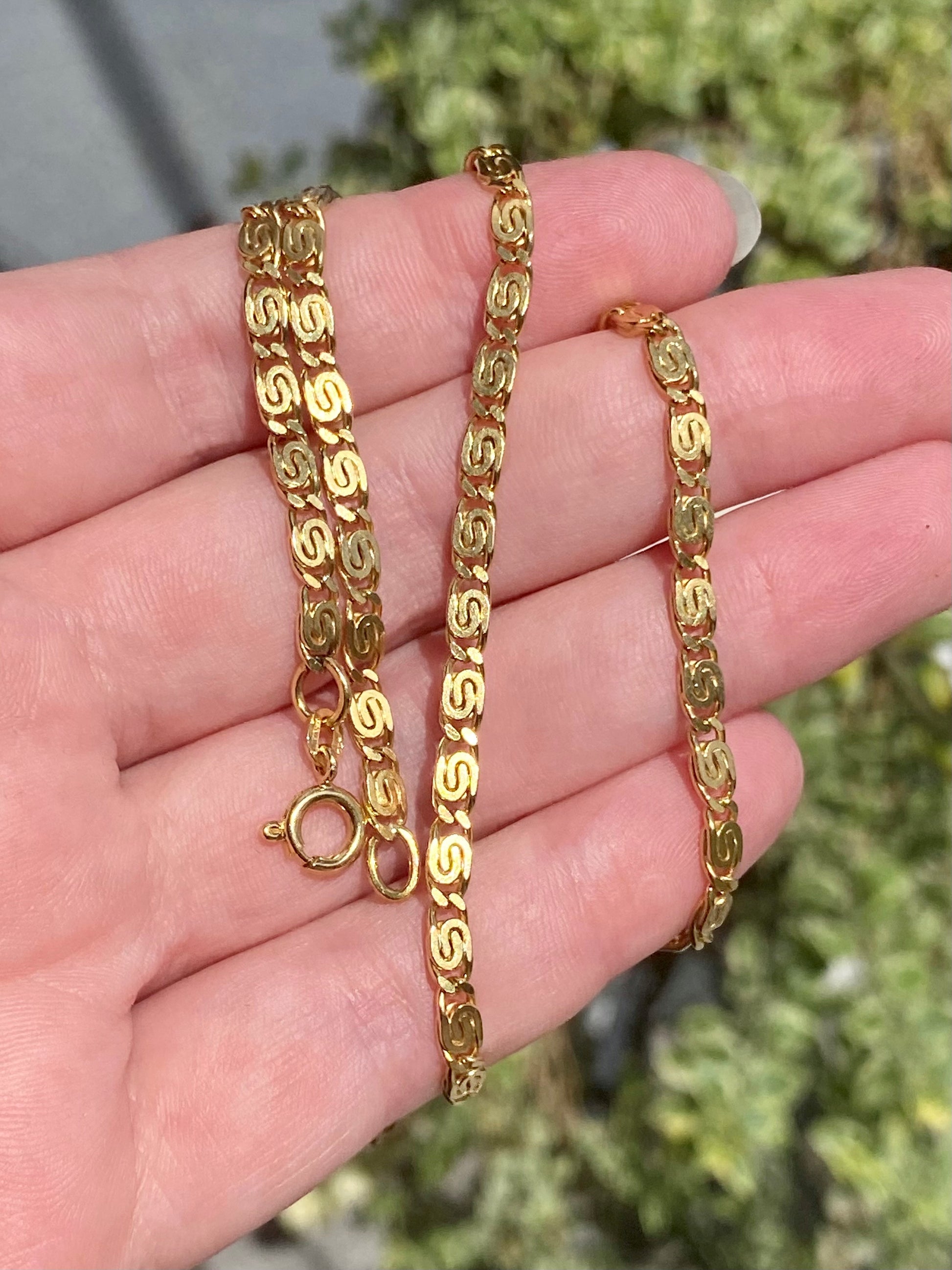 18k Yellow Gold Snail Link Necklace