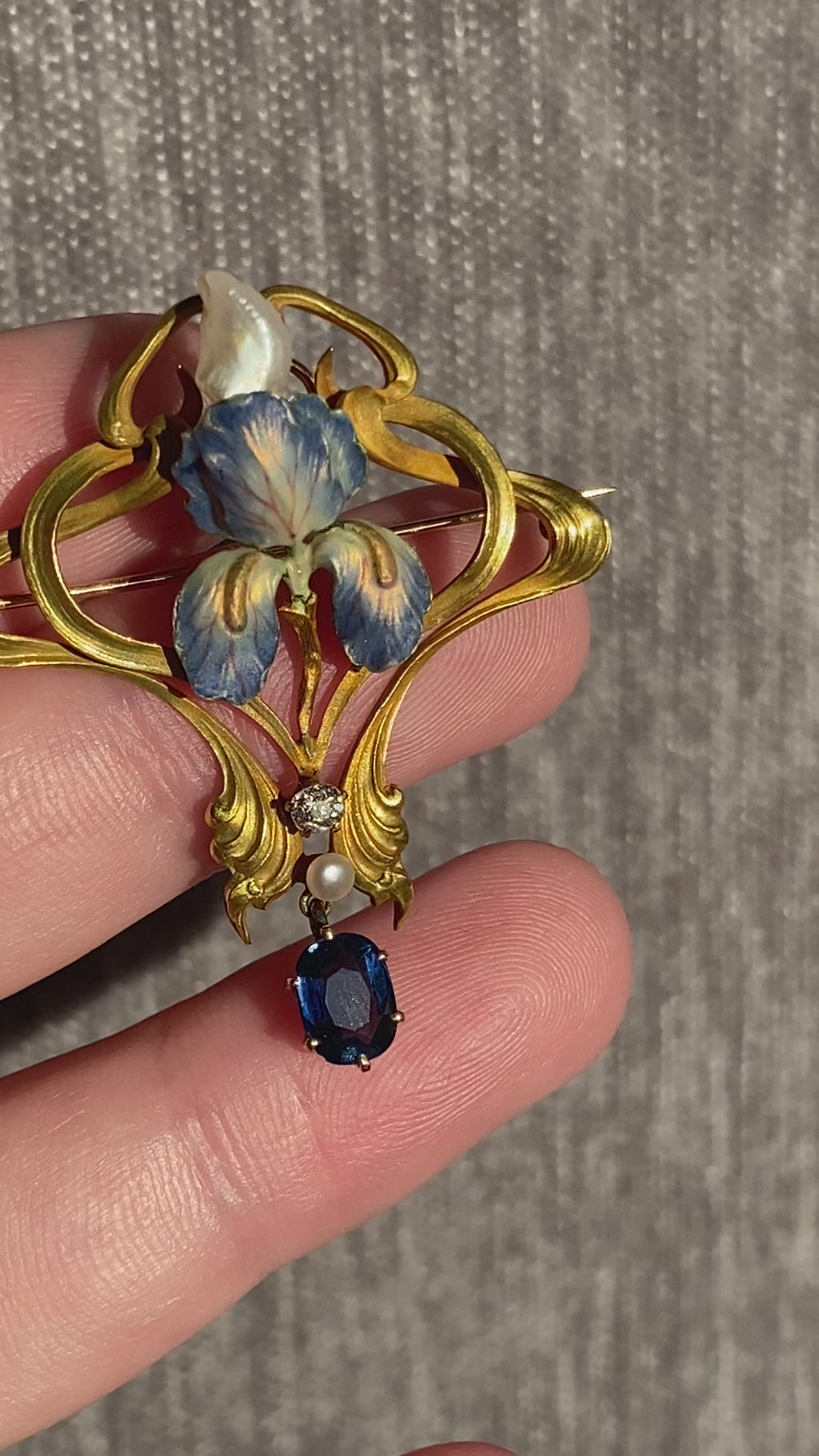 18k Art Nouveau Enamel Sapphire Diamond Brooch/ Pendant