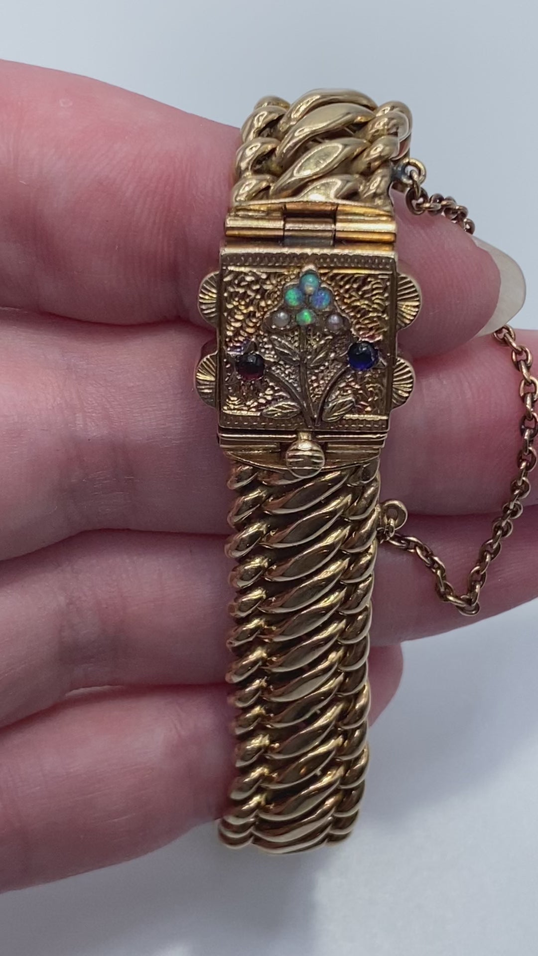 14k Victorian Style Bracelet