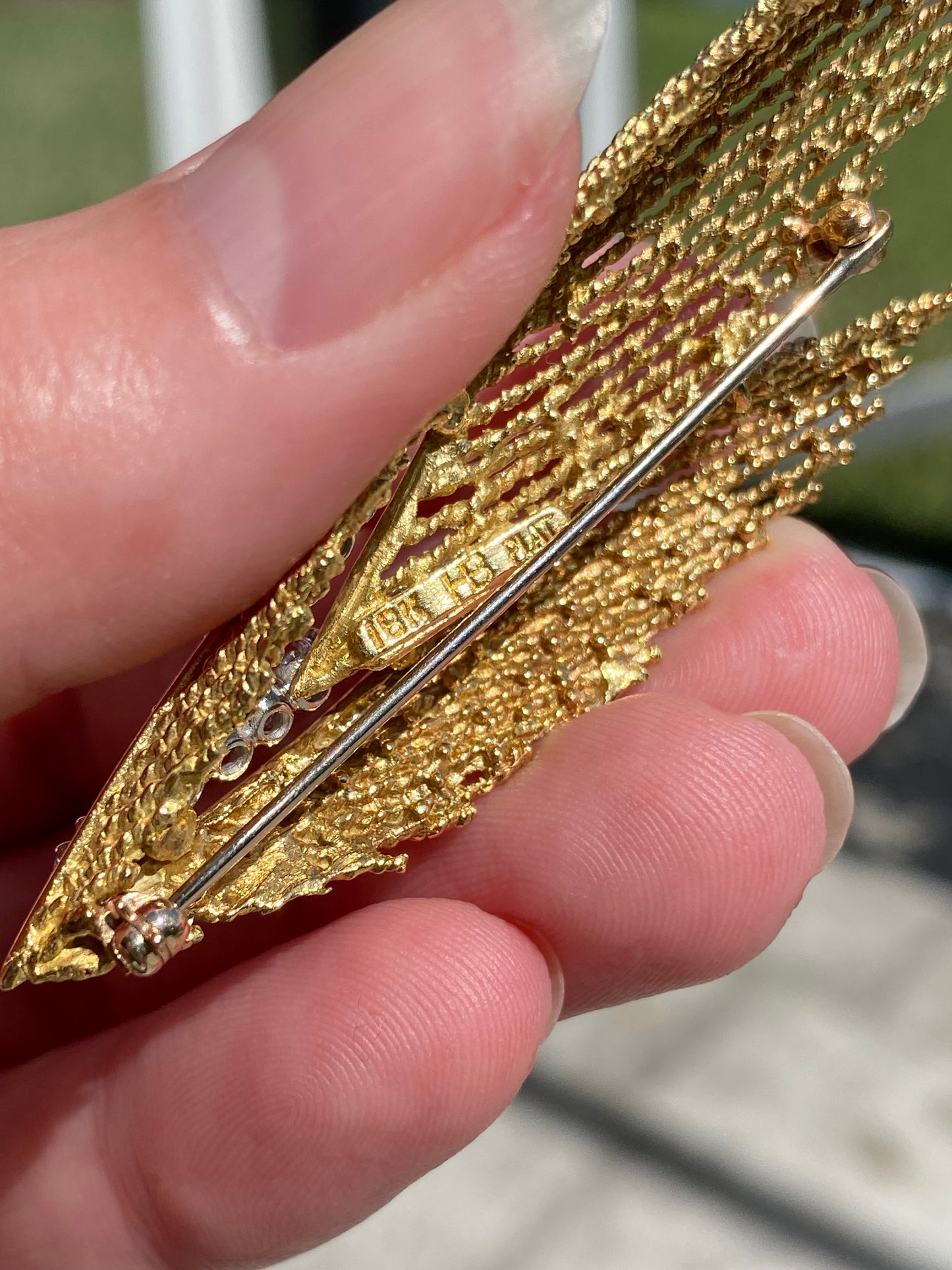 18k Platinum Diamond Hammerman Bros Brooch