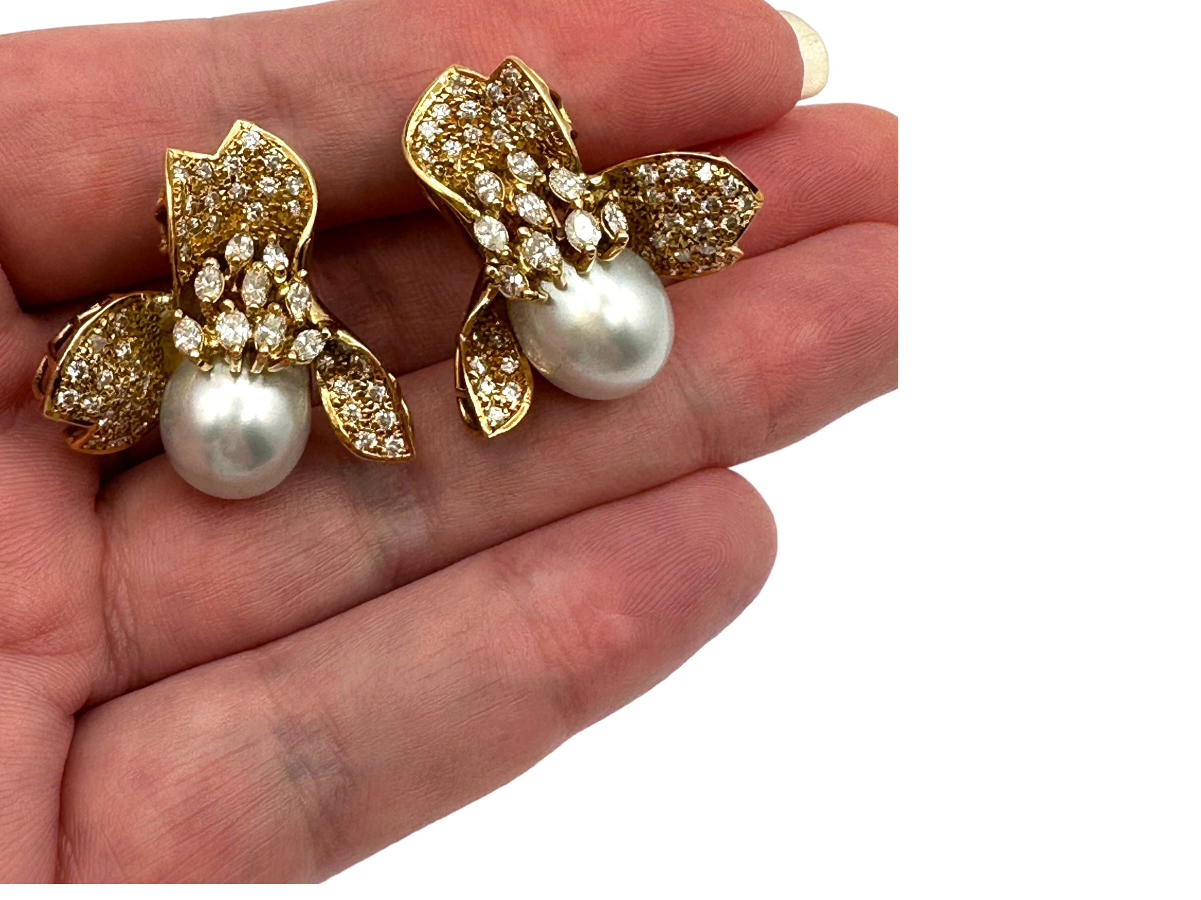 14k Diamond Pearl Earrings