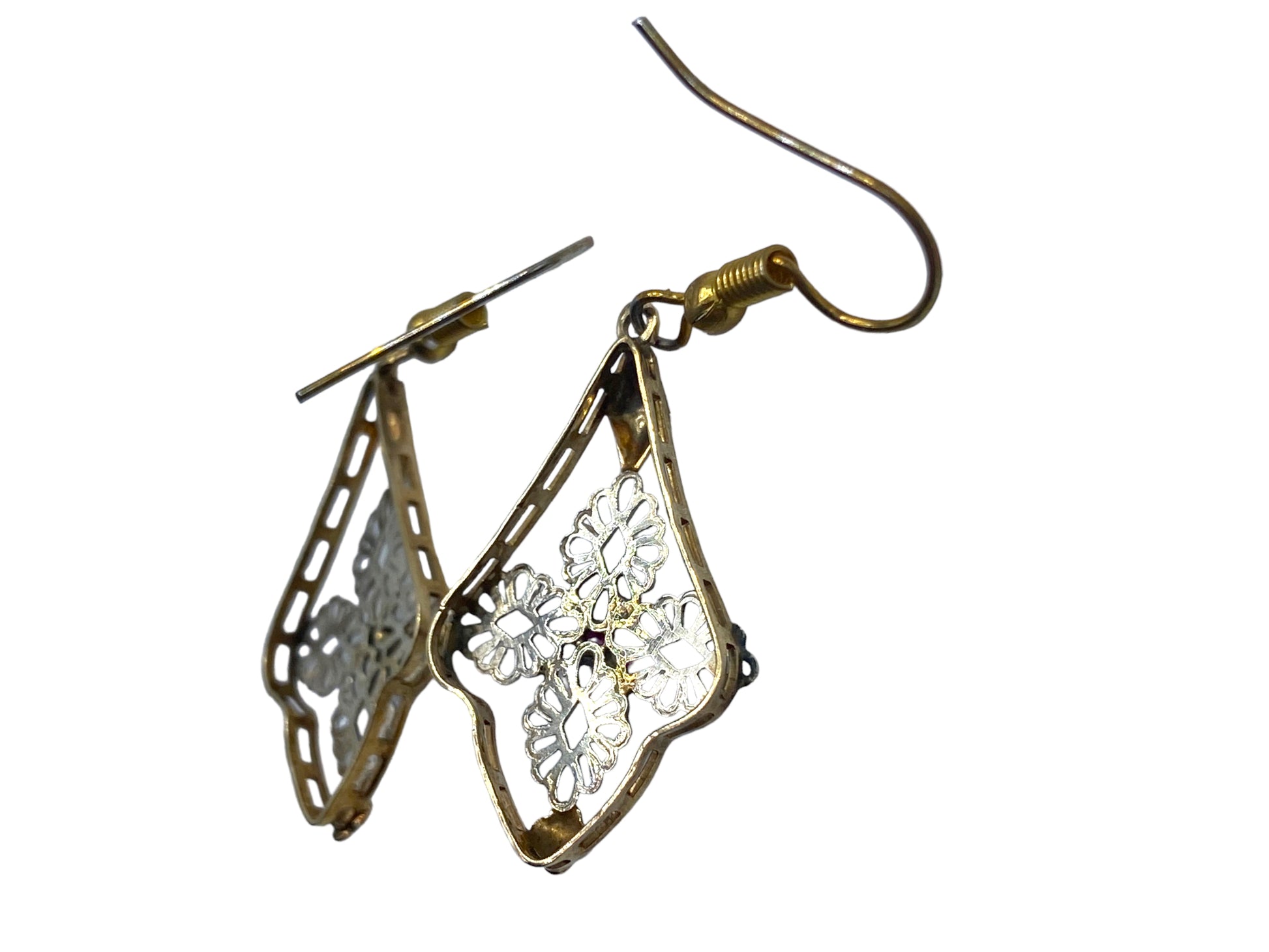10k Drop Earrings