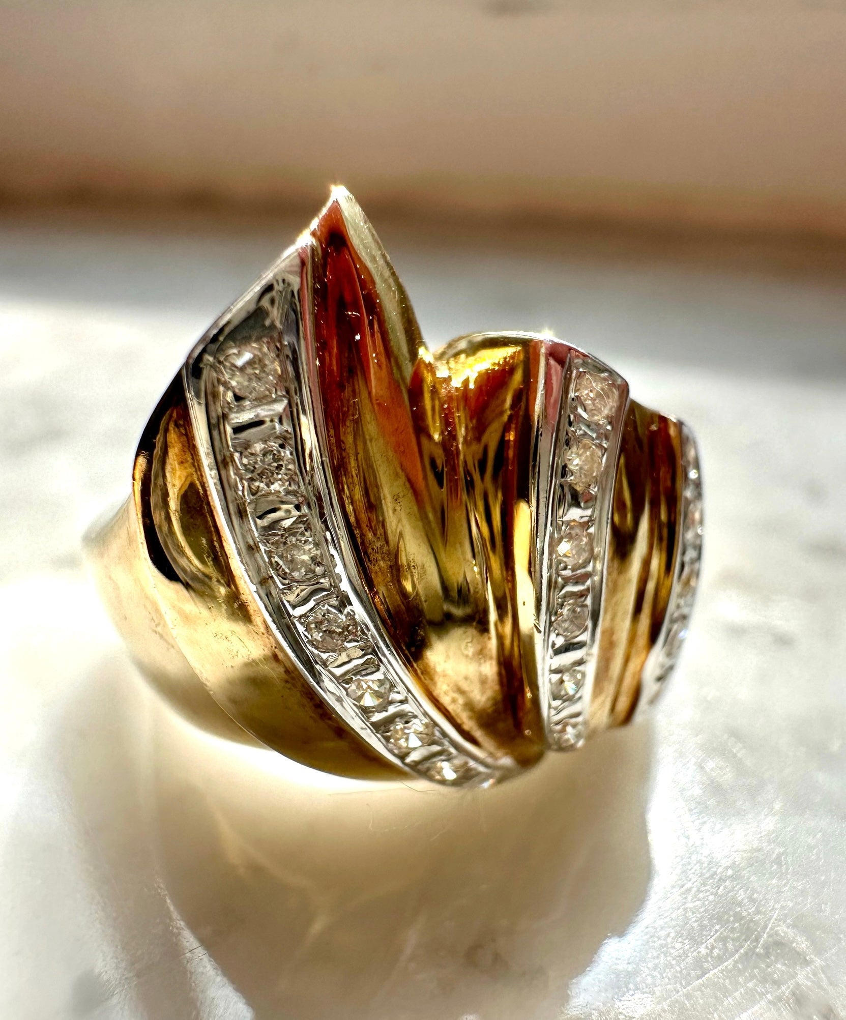 14k Diamond Wave Ring