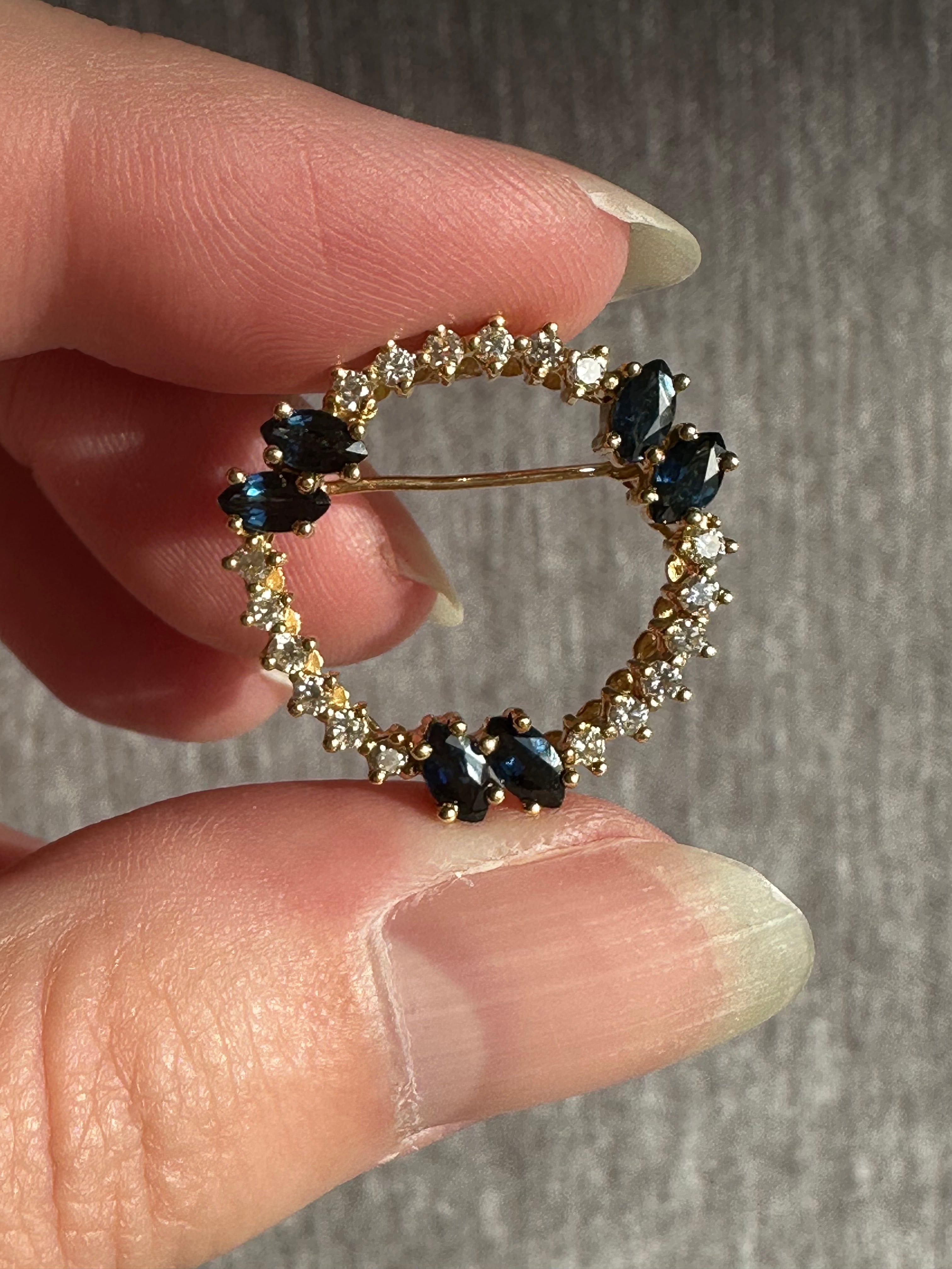 18k Diamond Sapphire Circle Brooch