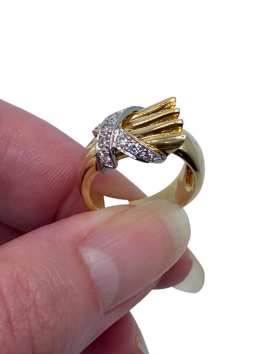 14k Retro Diamond Ring
