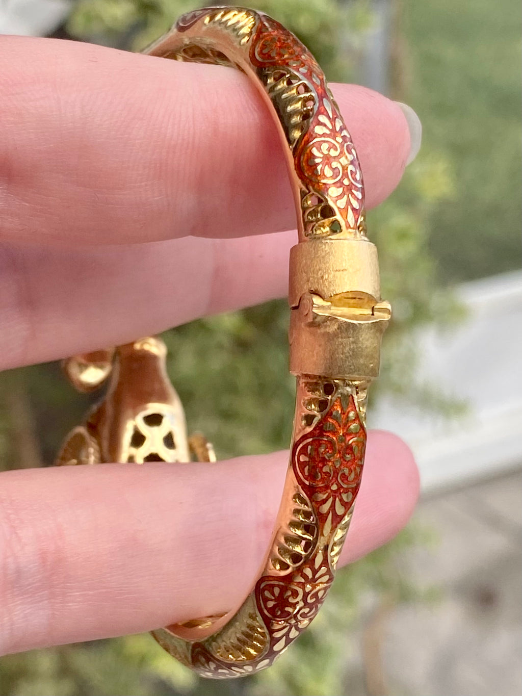 18k Rams Head Enamel Bangle Bracelet