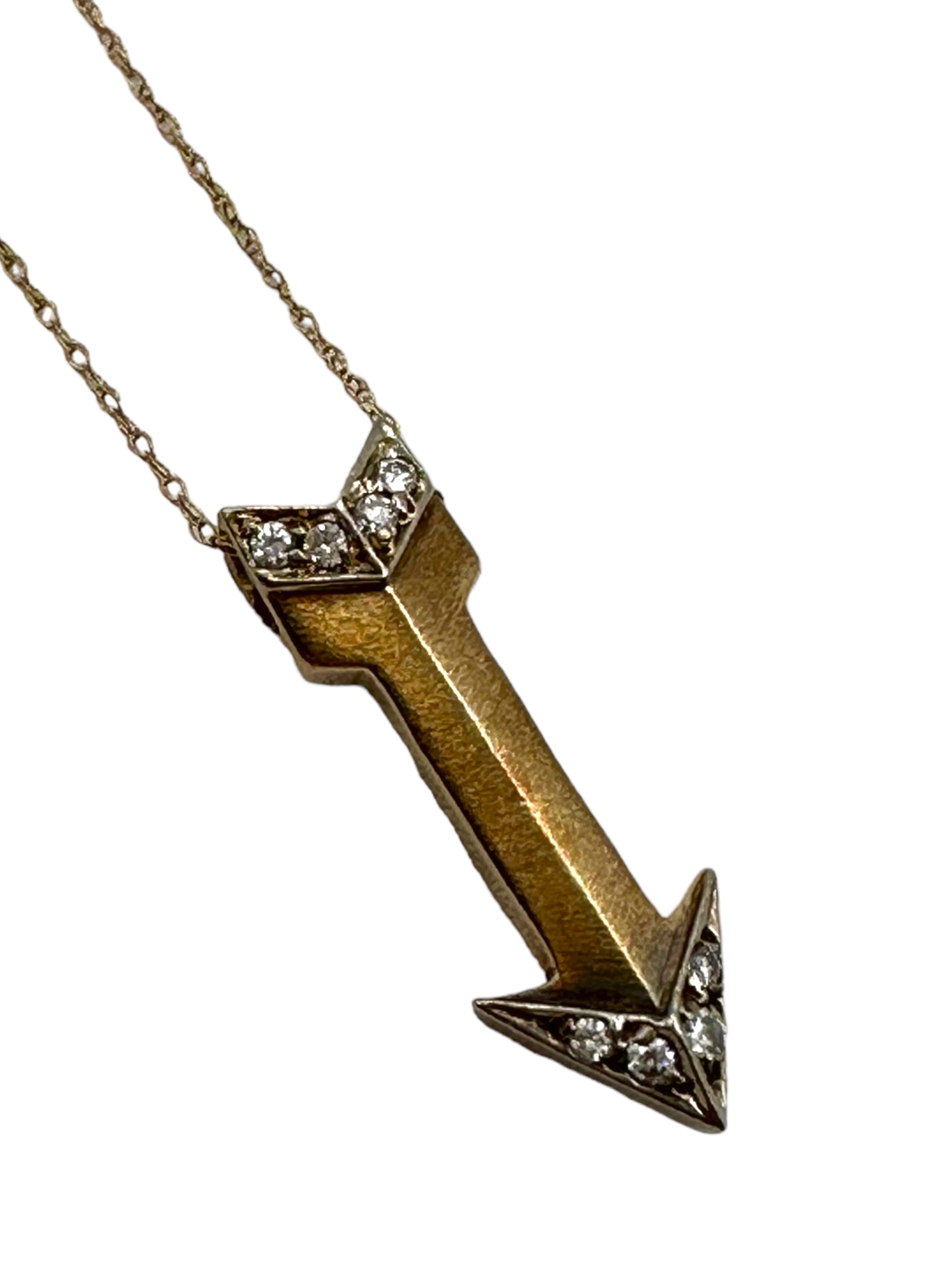 10k Diamond Arrow Pendant Necklace