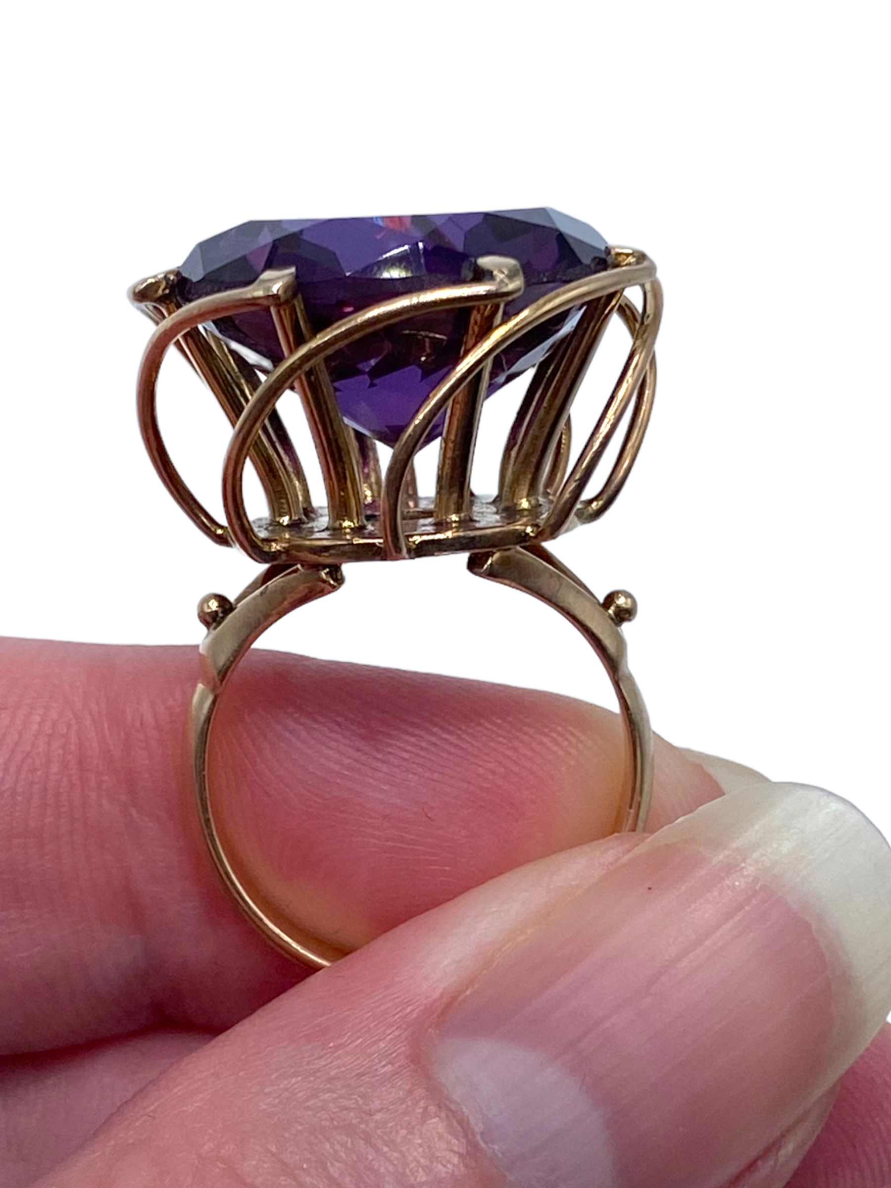 14k Synthetic Corundum Ring
