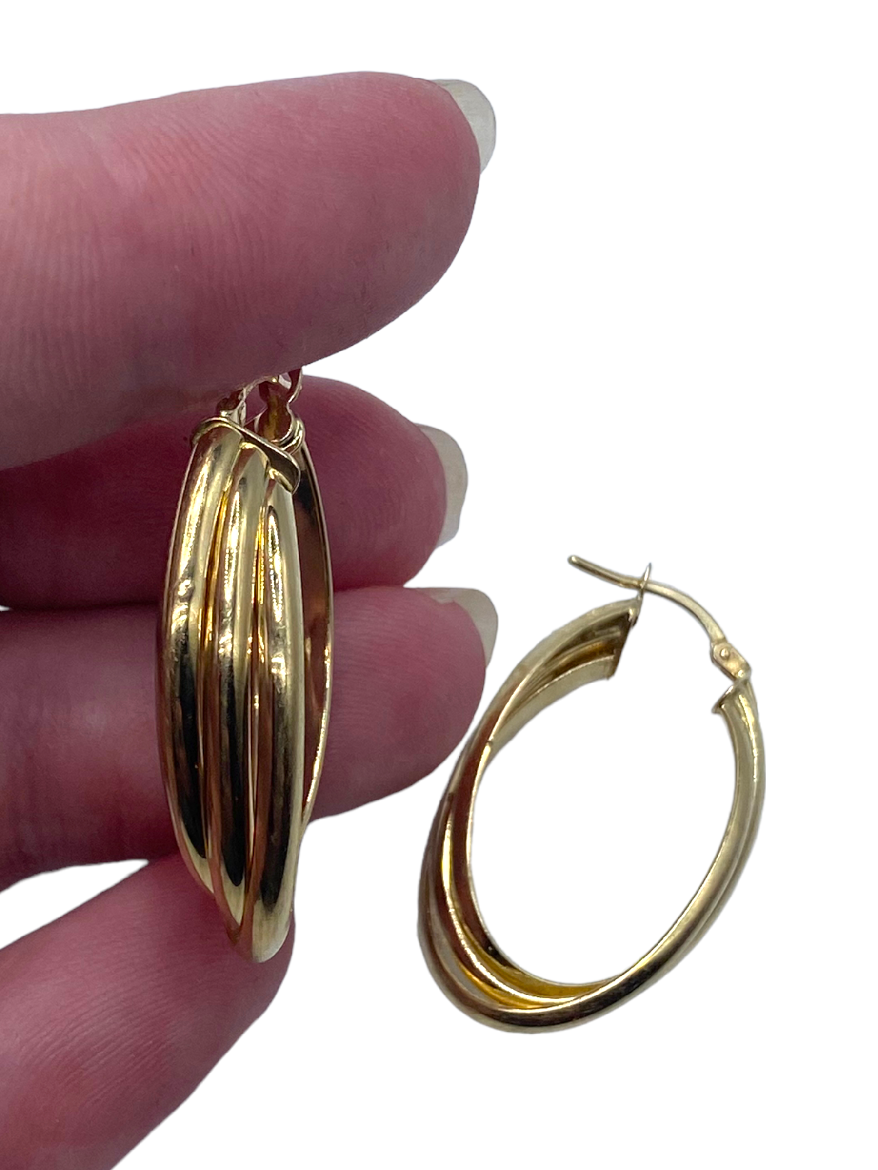 14k Oval Hoop Earrings