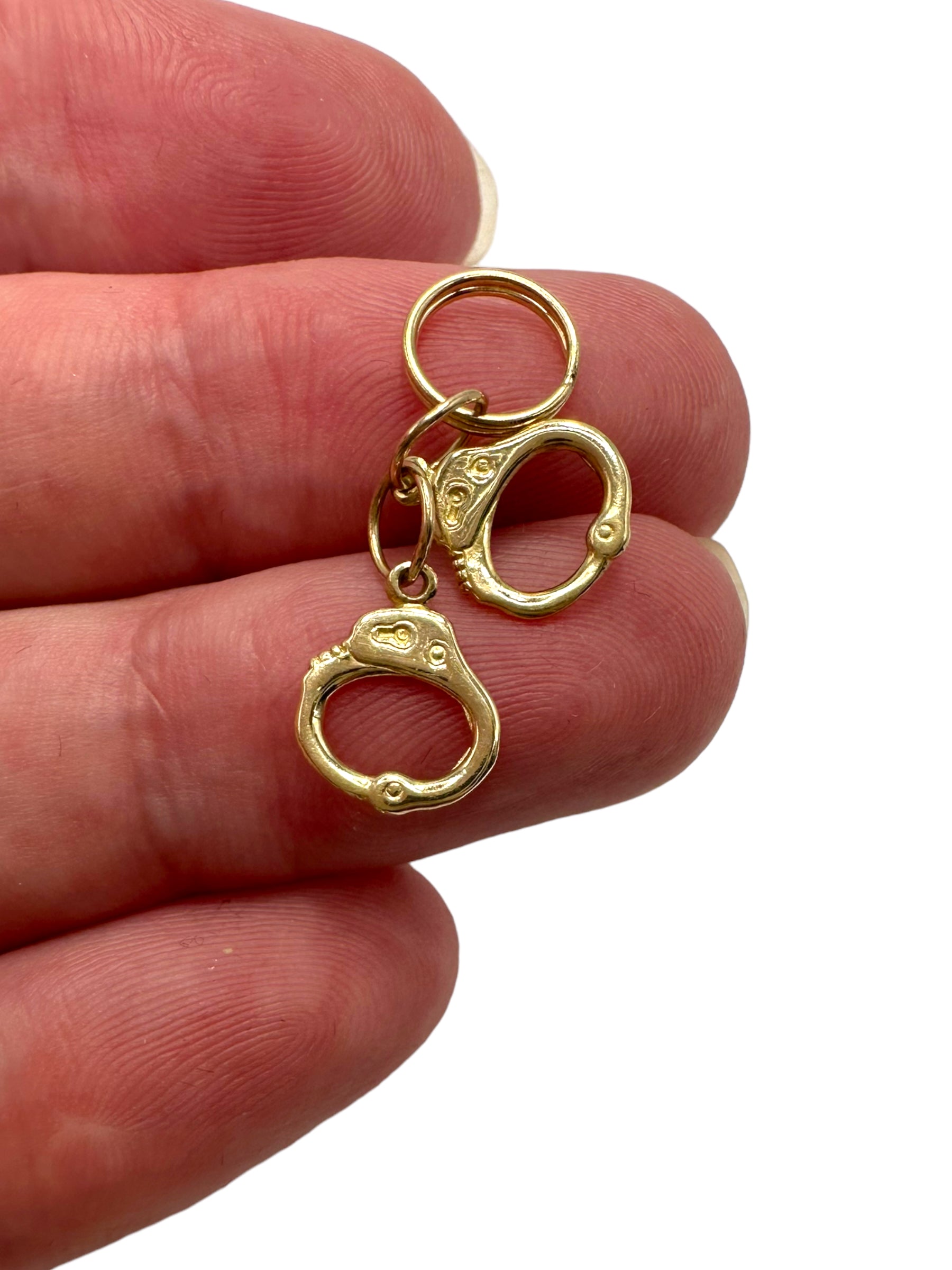 14k Handcuff Charm