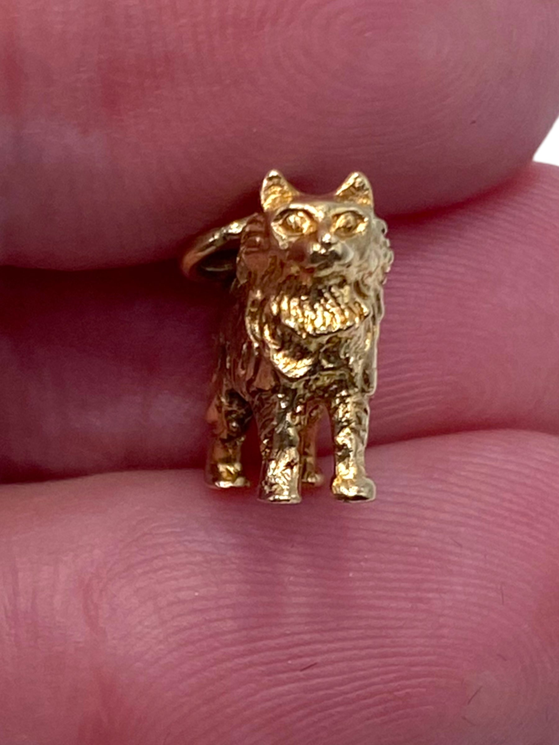 14k Yellow Gold Kitty Charm