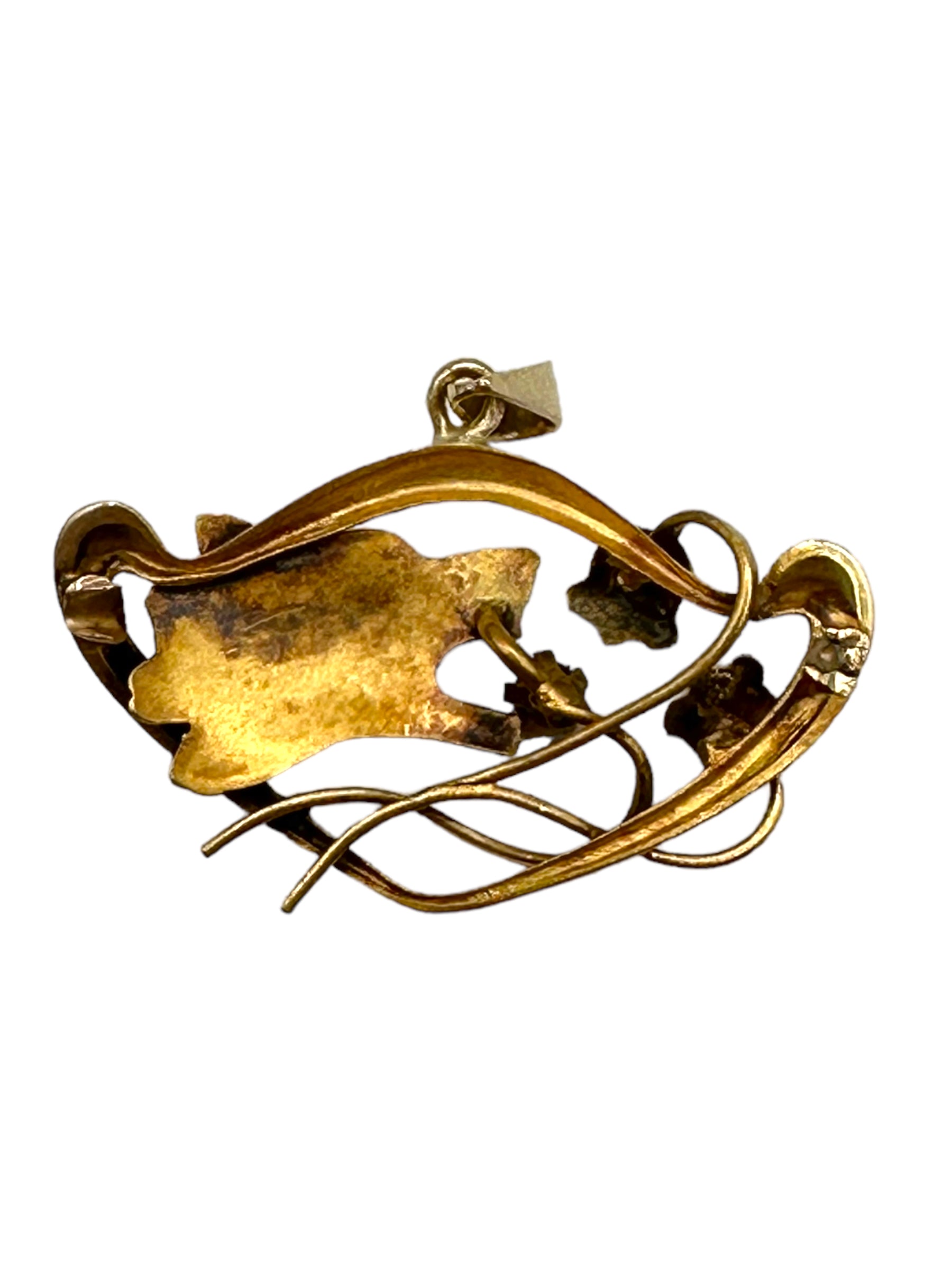 14k Art Nouveau Wolf Pendant
