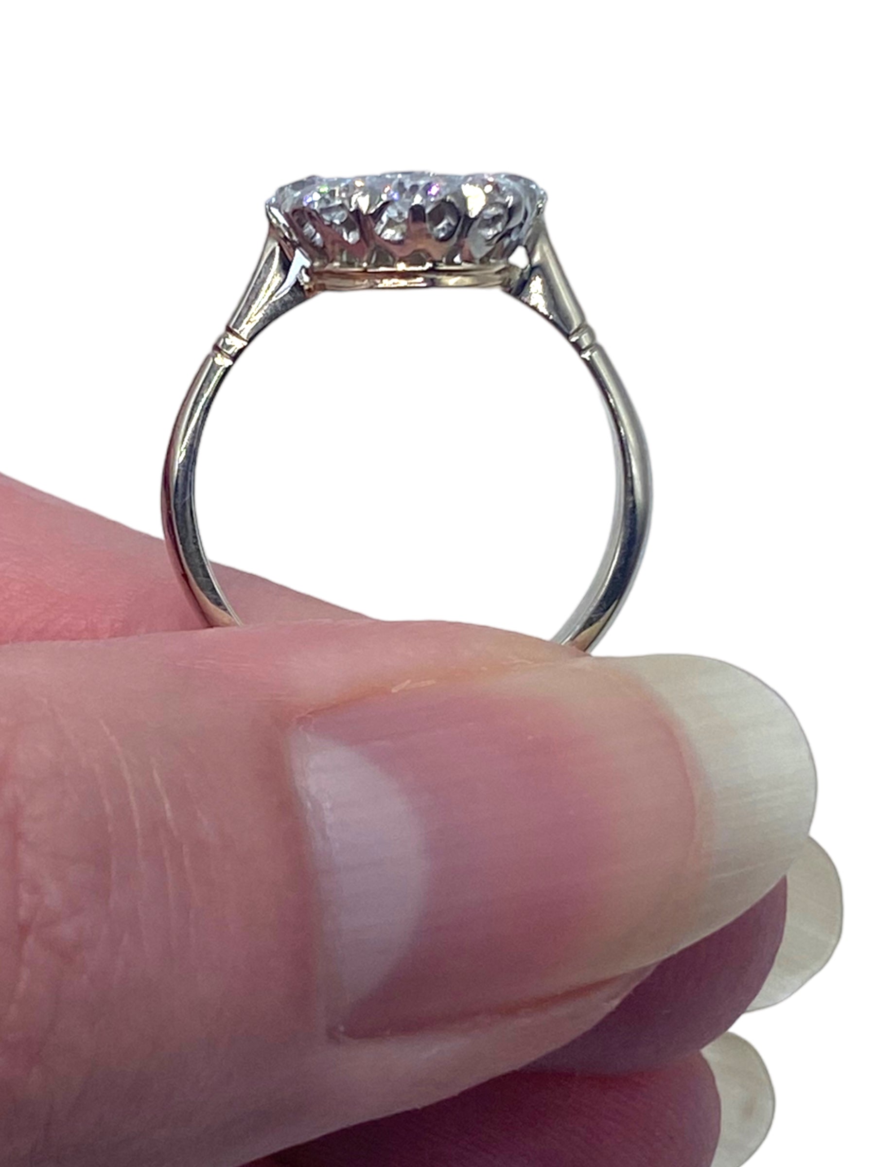 14k Platinum Victorian Style Star/ Flower Diamond Ring