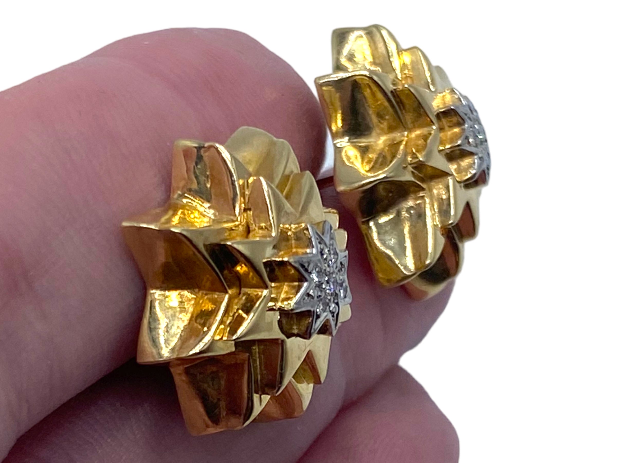 14k Star Diamond Earrings