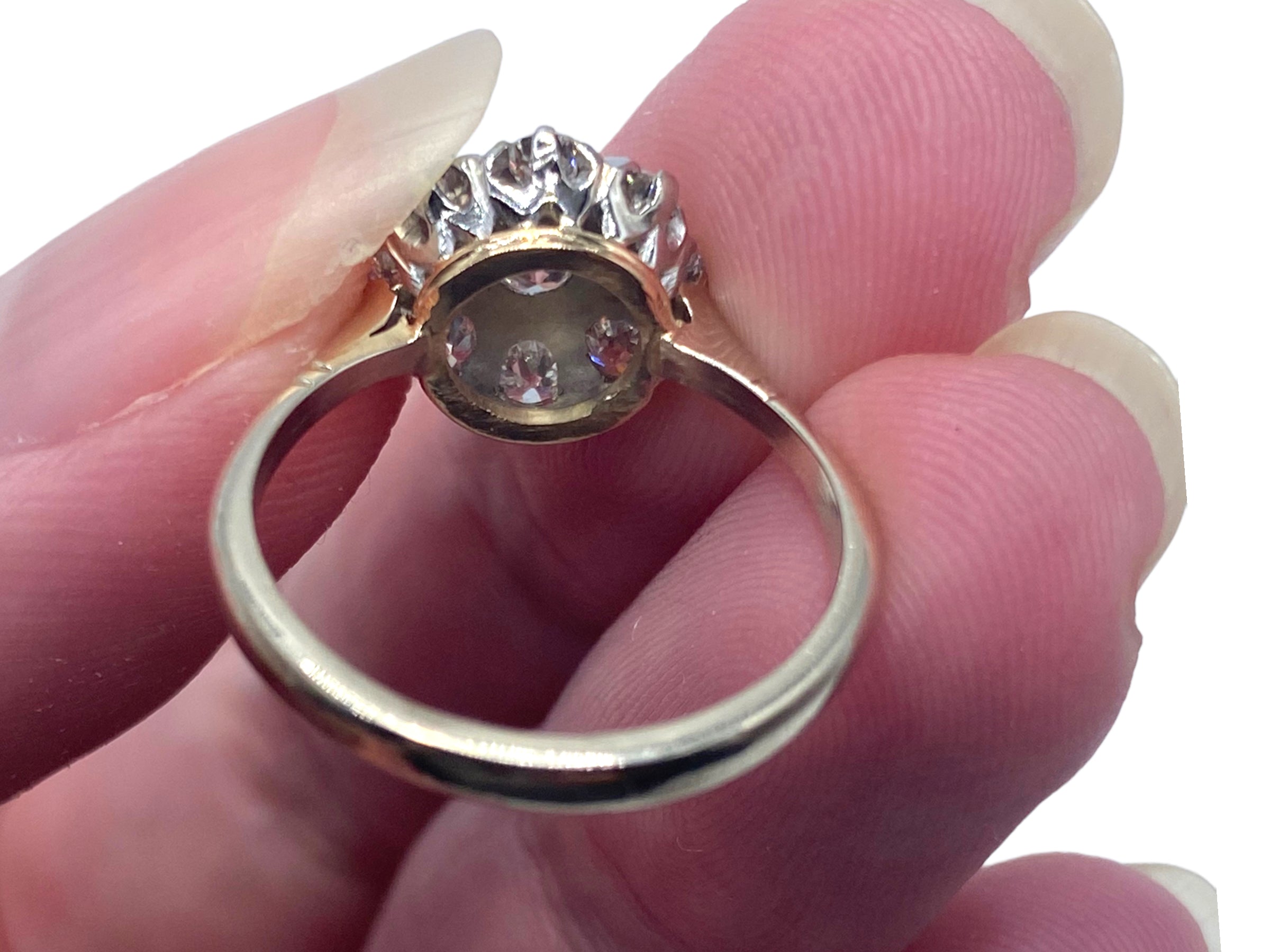 14k Platinum Victorian Style Star/ Flower Diamond Ring