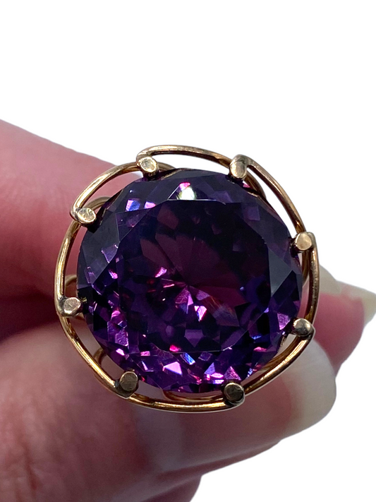 14k Synthetic Corundum Ring