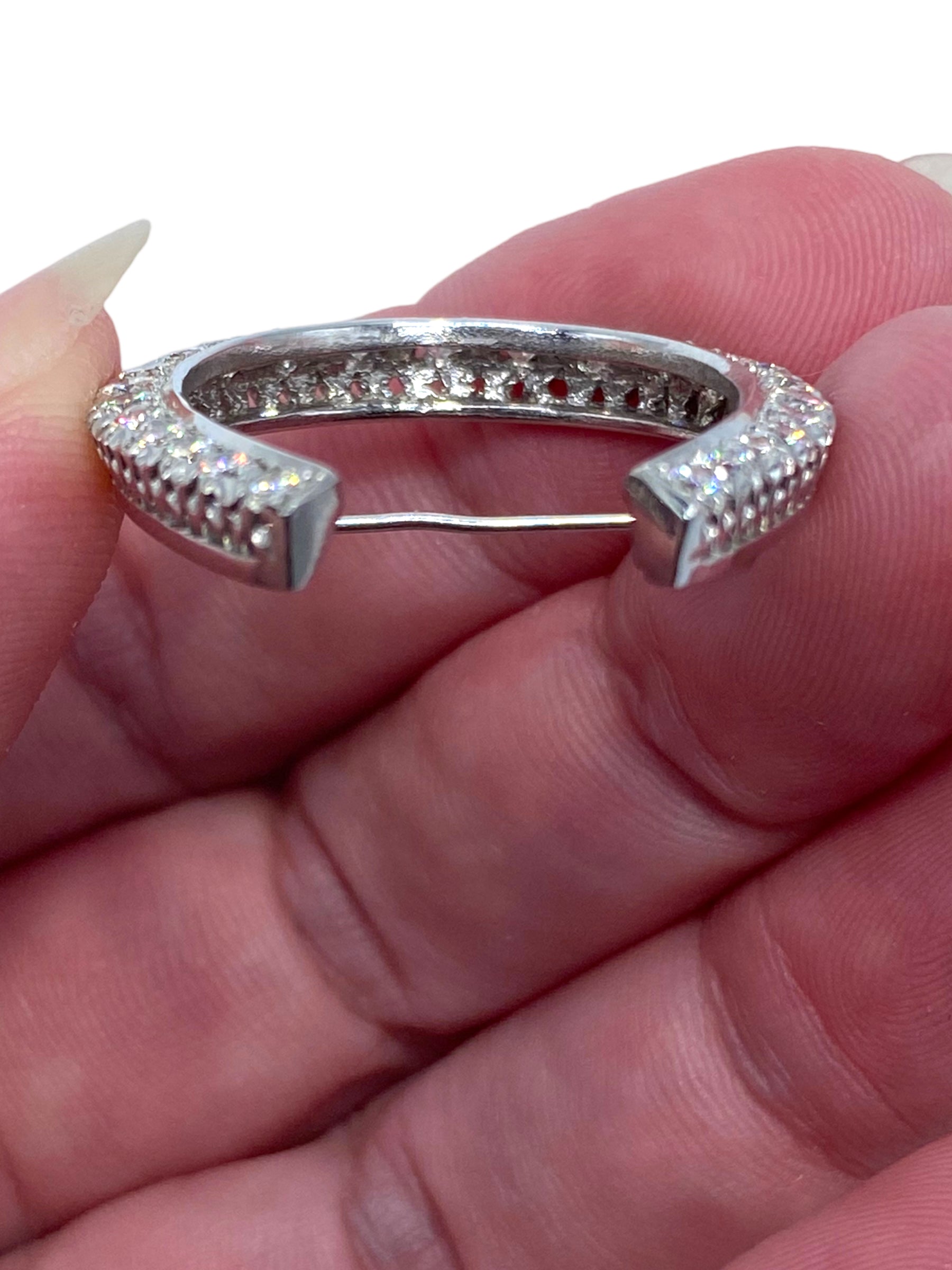 18k Diamond Horseshoe Brooch