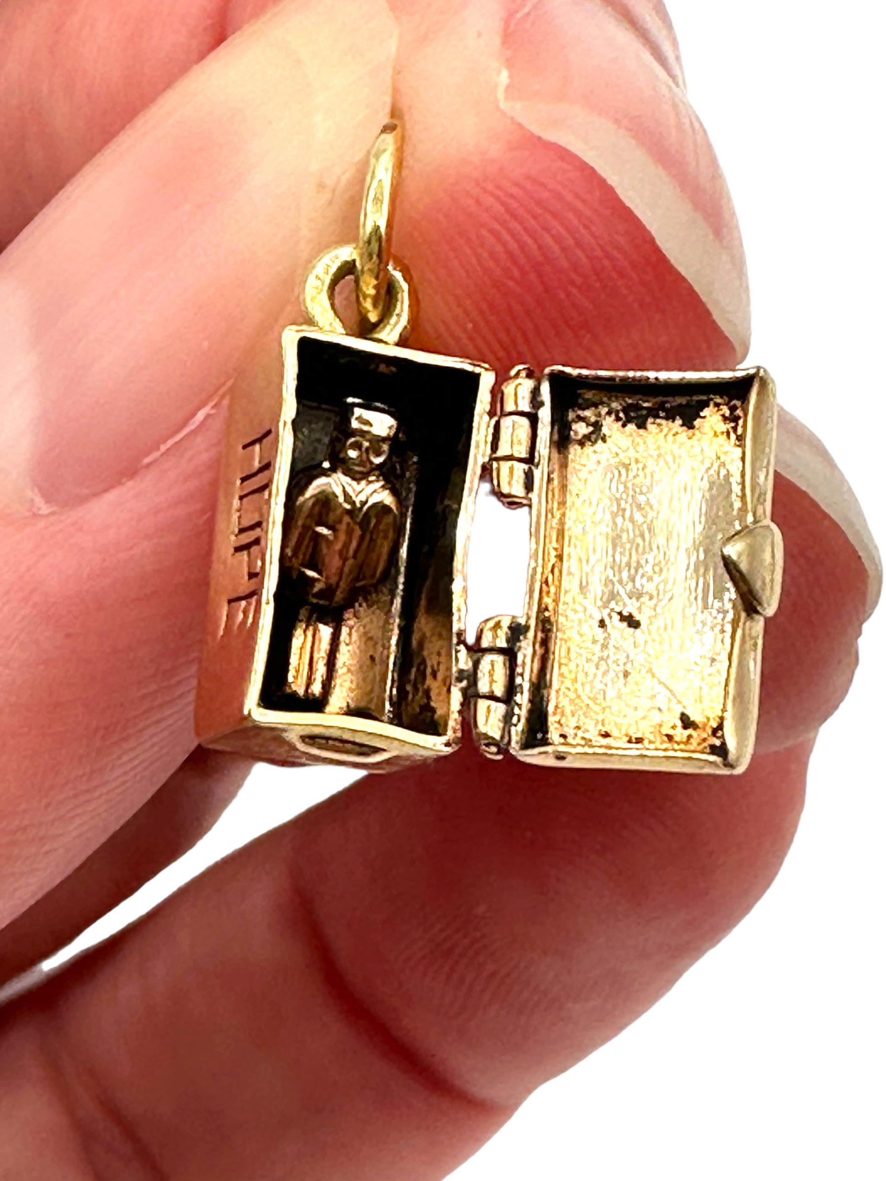 14k Hope Chest Charm