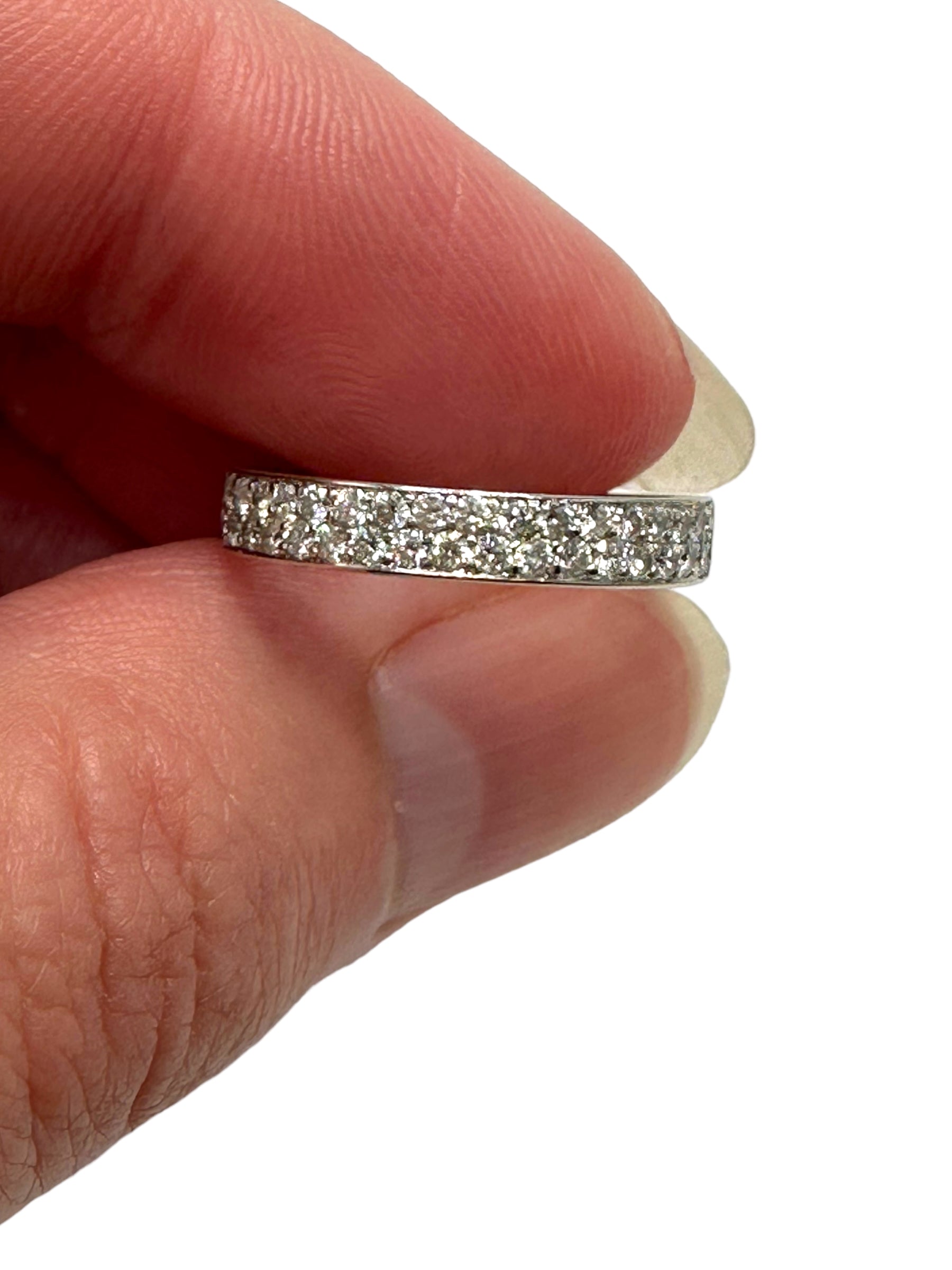 18k White Gold Diamond Stacker Band Ring