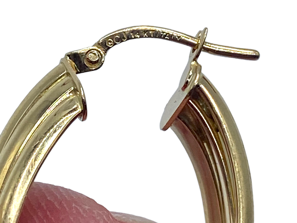 14k Oval Hoop Earrings