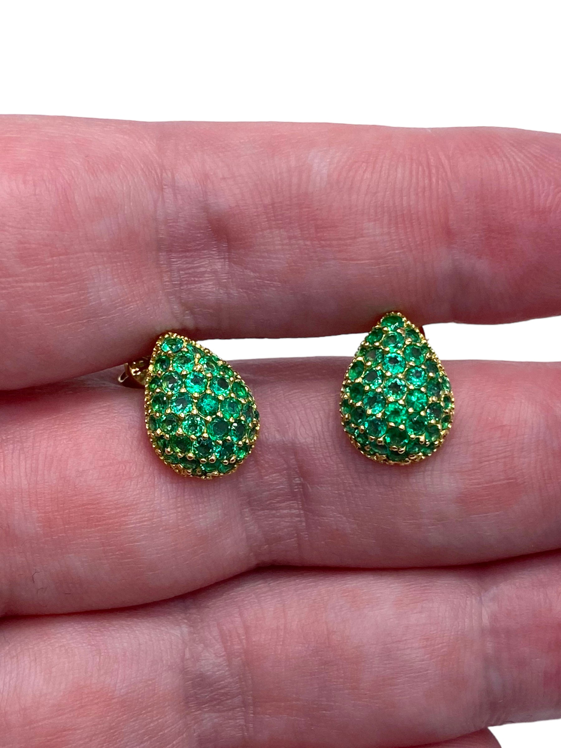 18k Emerald Earrings