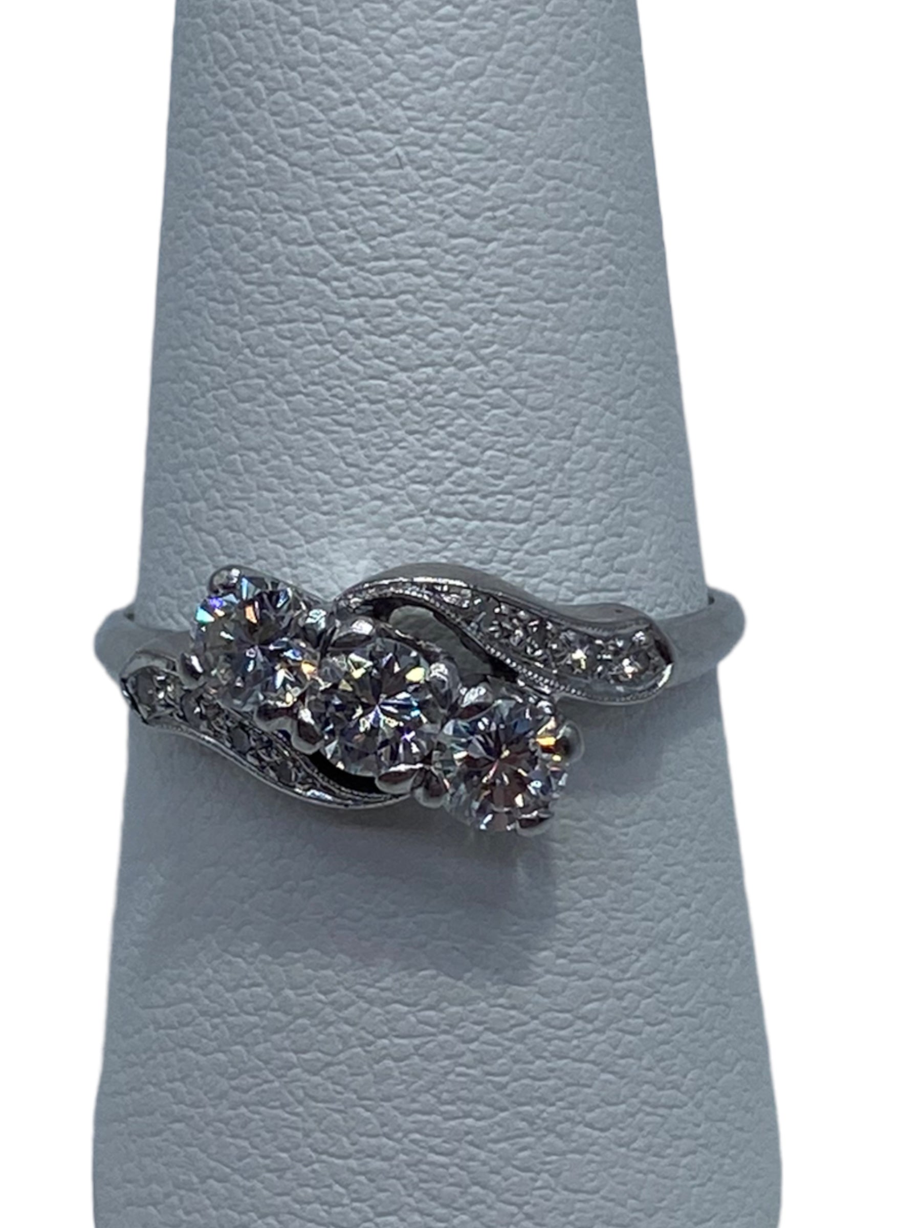 Platinum 3-Diamond Ring