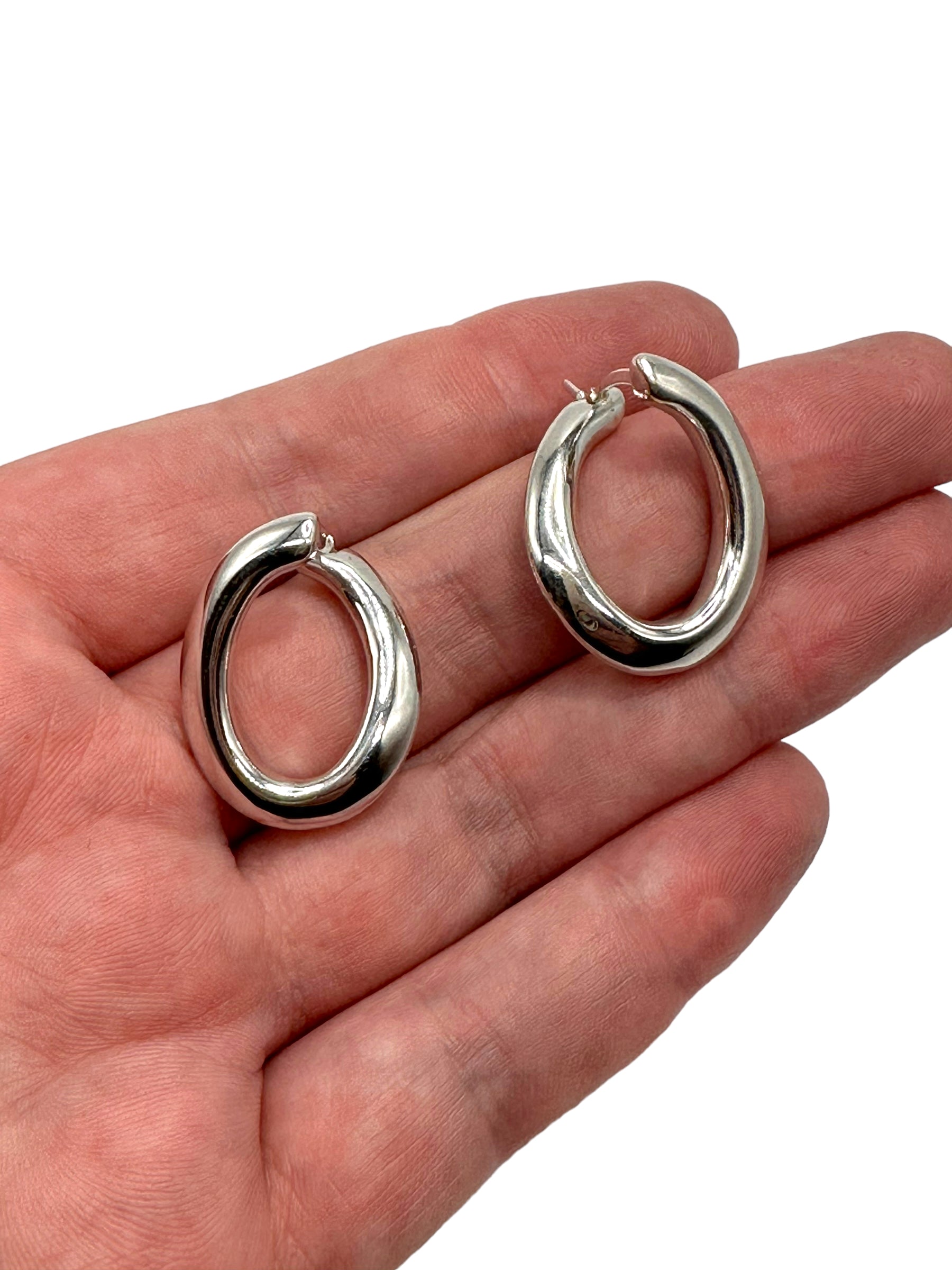 18k White Gold Offset Hoop Earrings