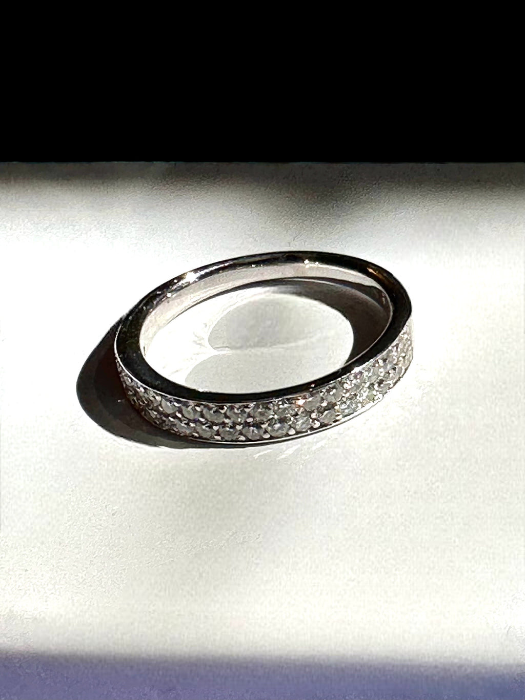18k White Gold Diamond Stacker Band Ring