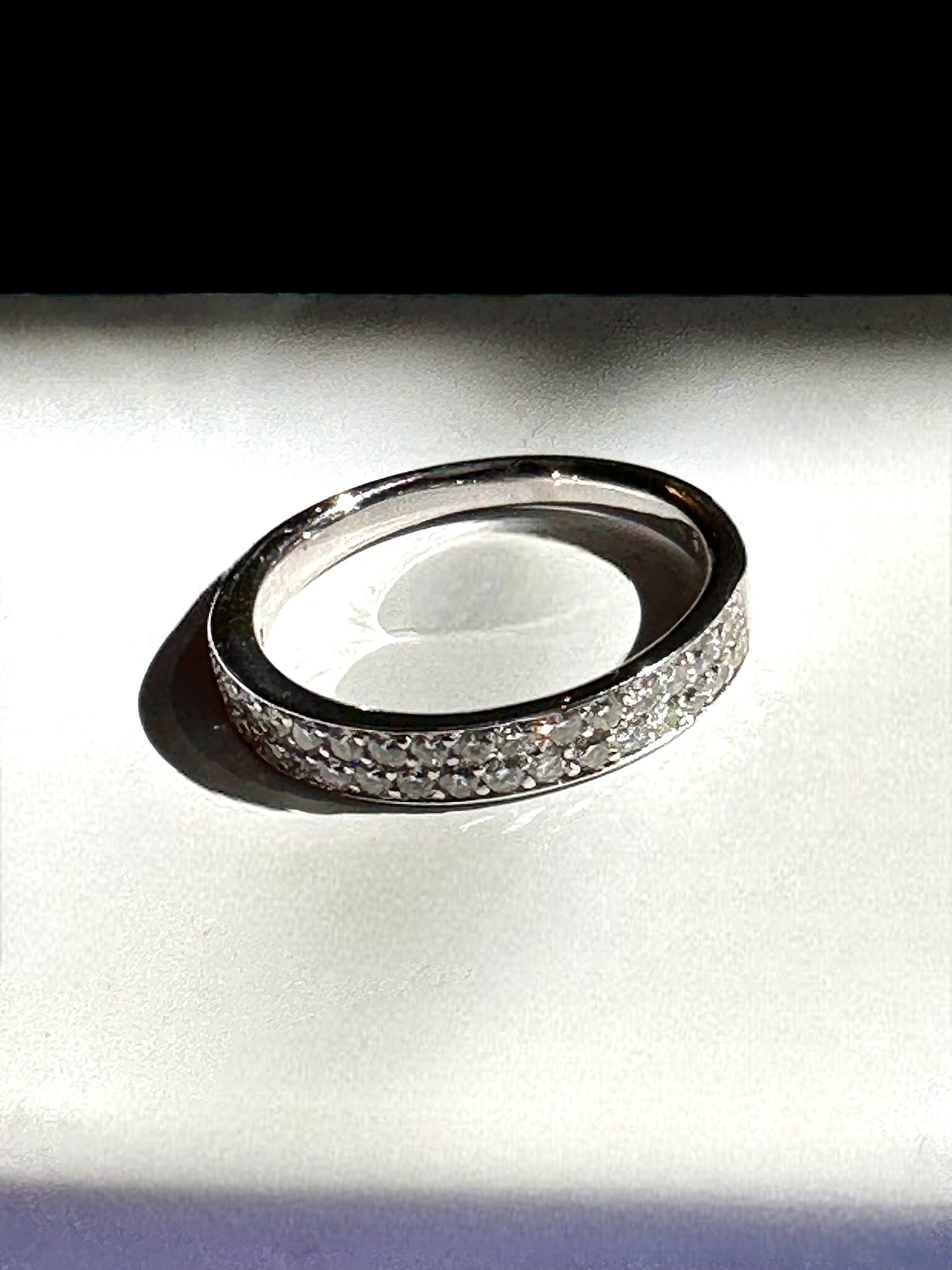 18k White Gold Diamond Stacker Band Ring