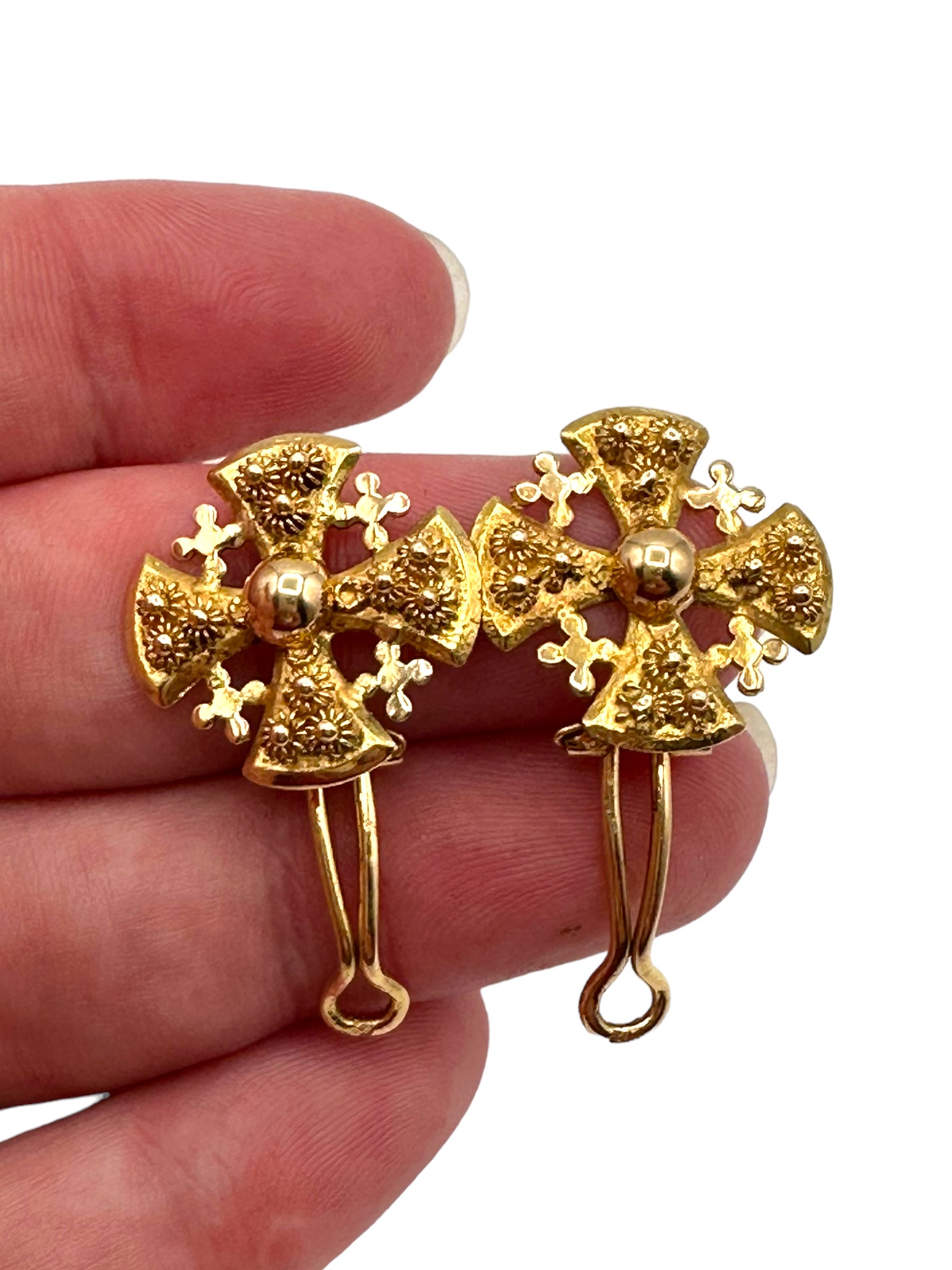 18k Clip-on Cross Earrings