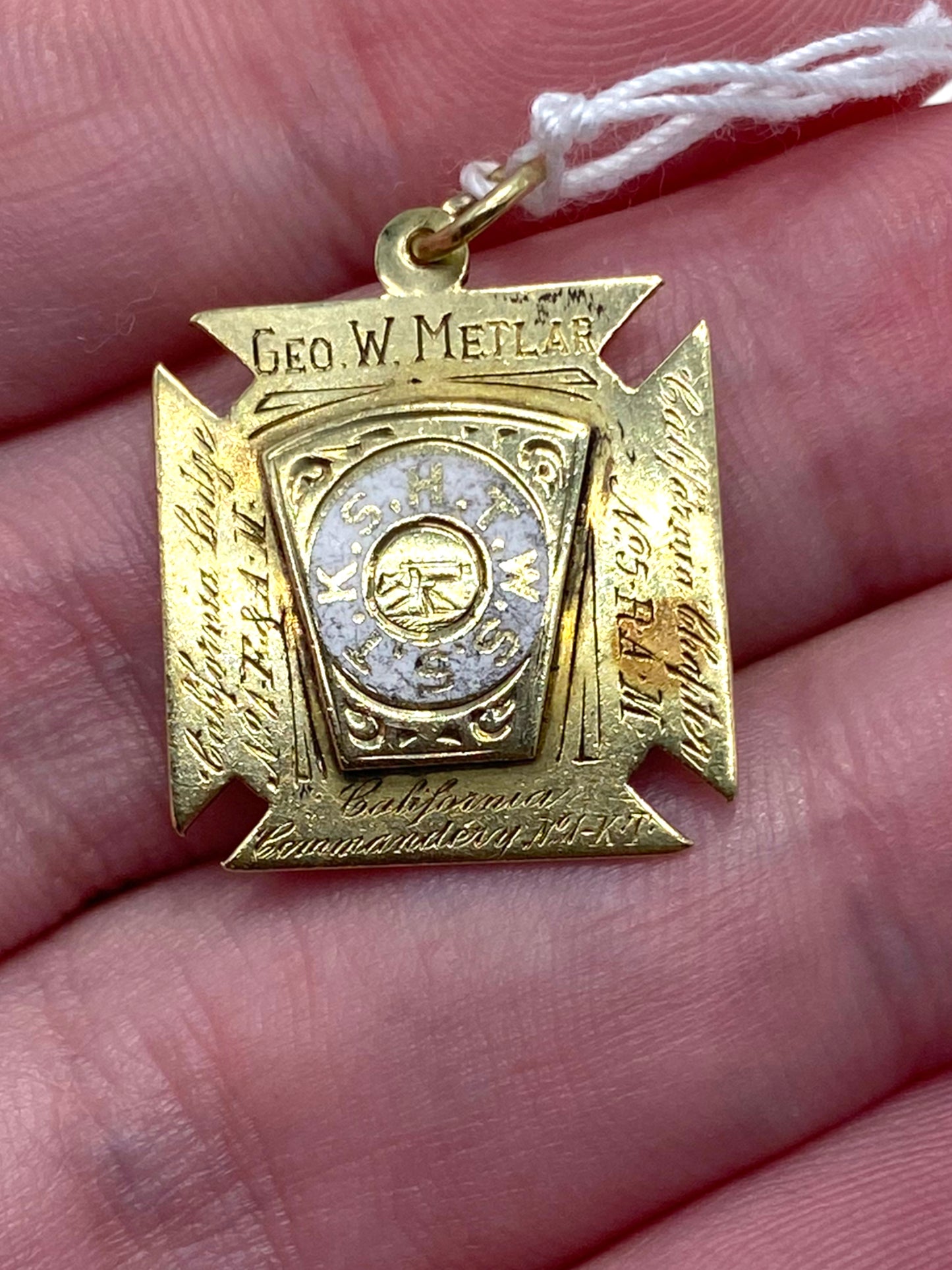 14k Cross Knights Templar Conquer Charm
