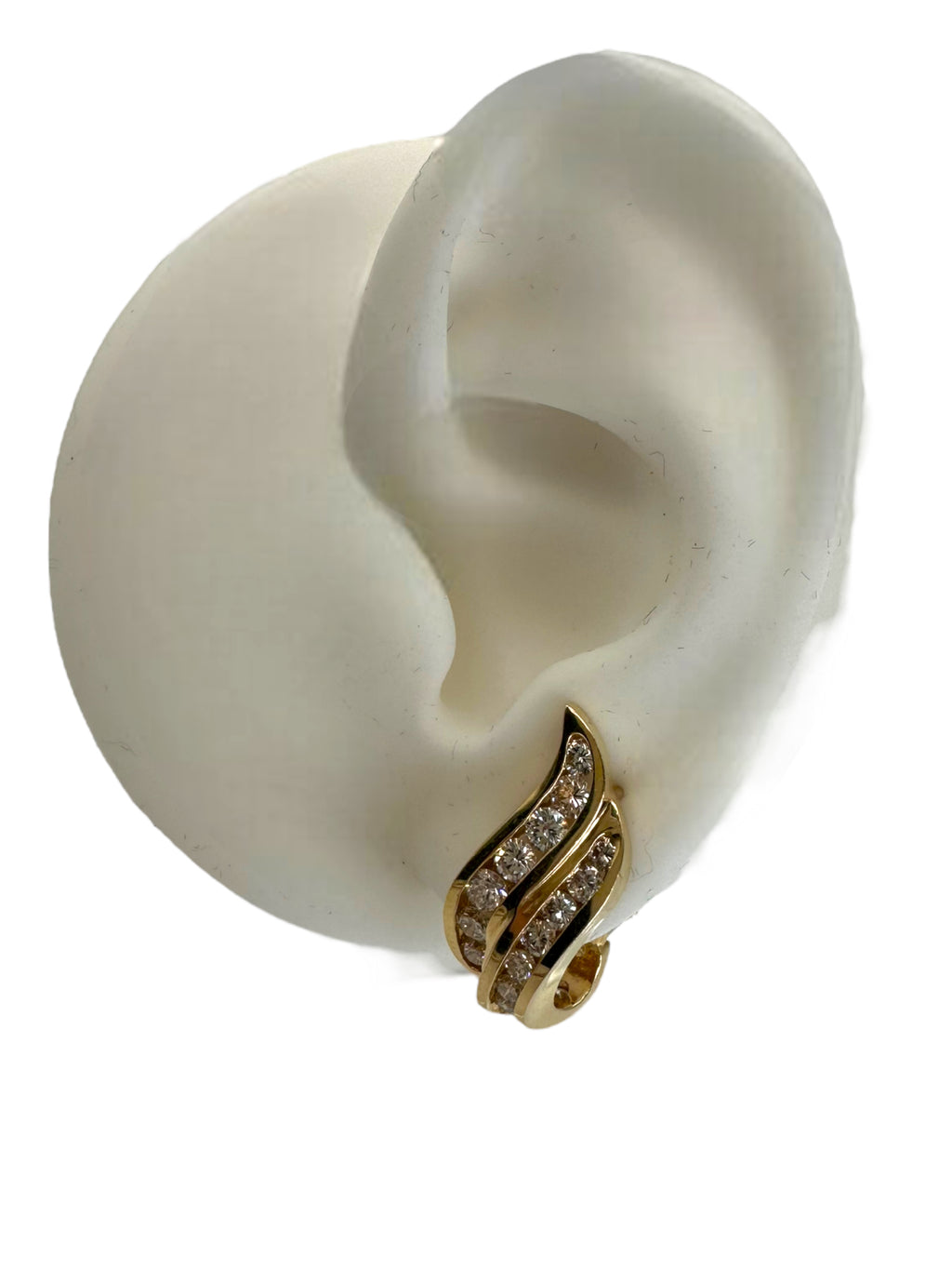 14k Diamond Wing Shaped Earrings
