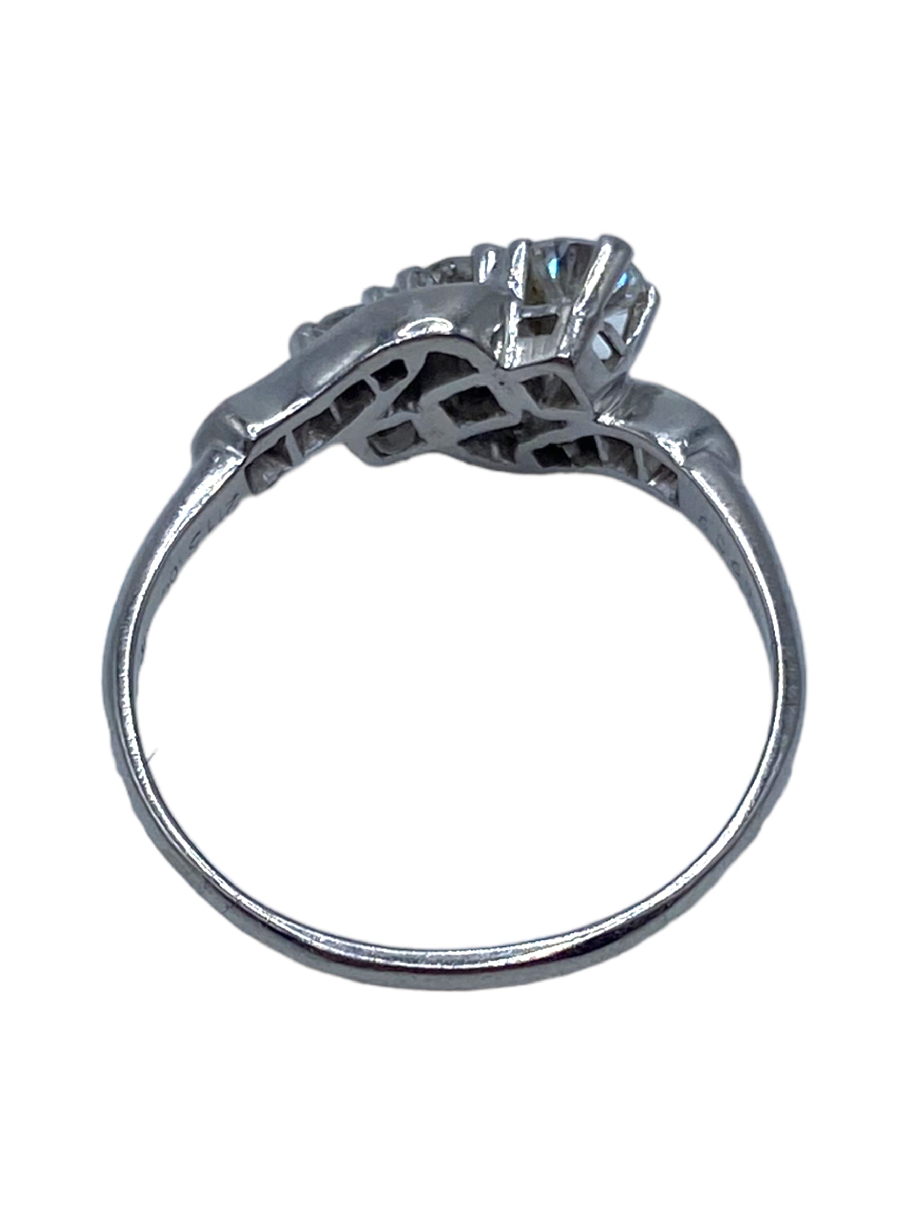 Platinum 3-Diamond Ring