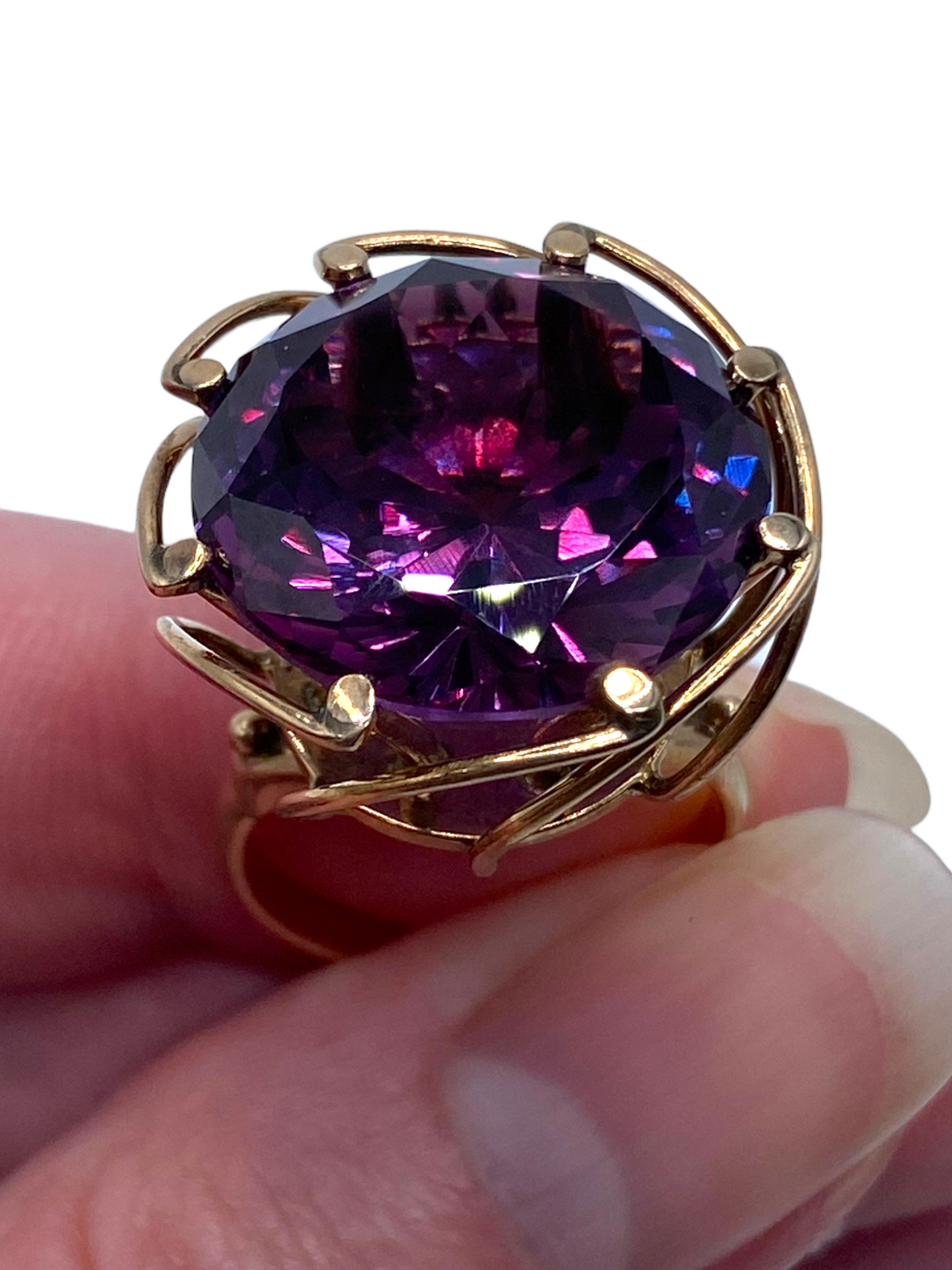 14k Synthetic Corundum Ring
