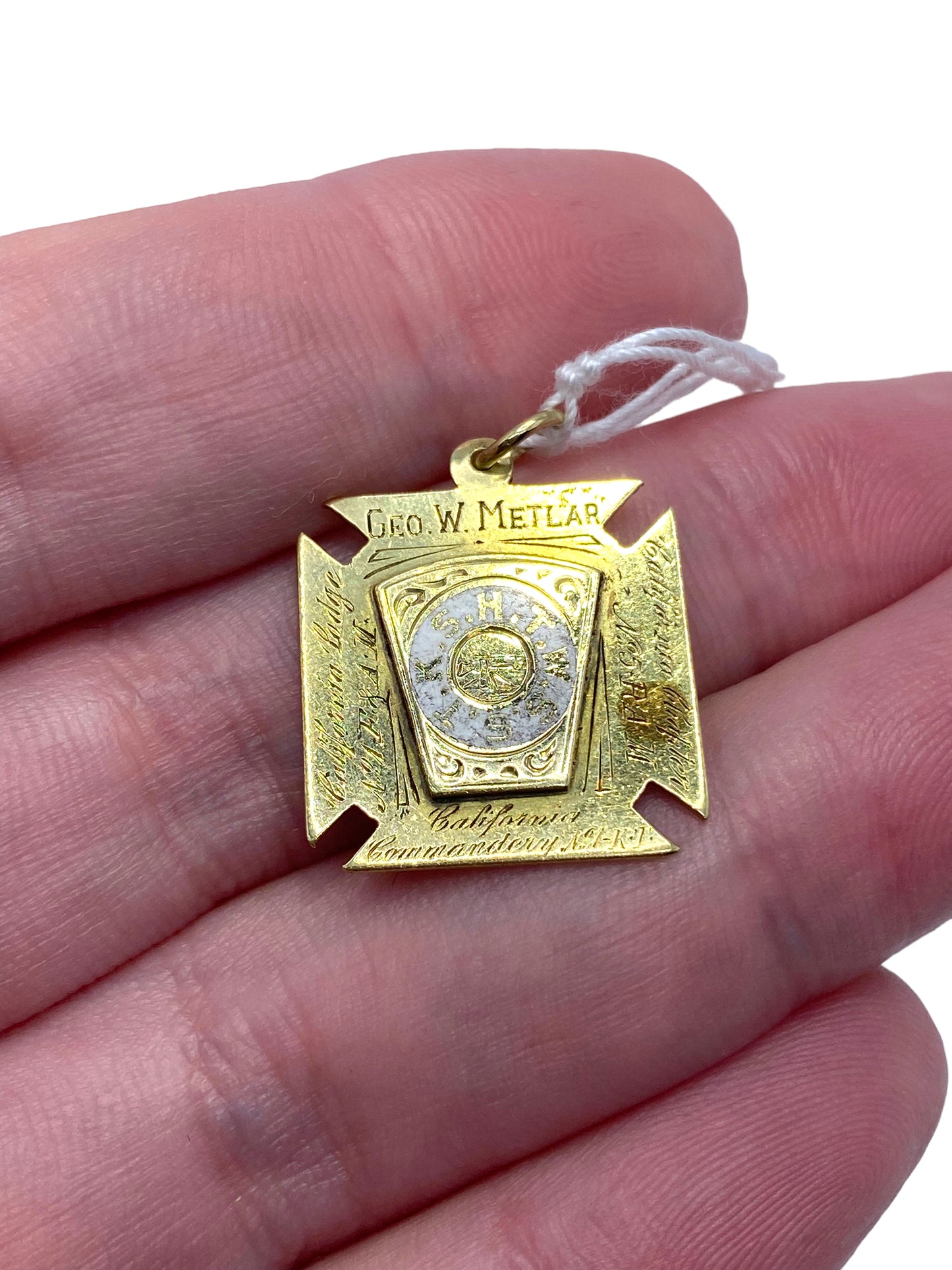 14k Cross Knights Templar Conquer Charm