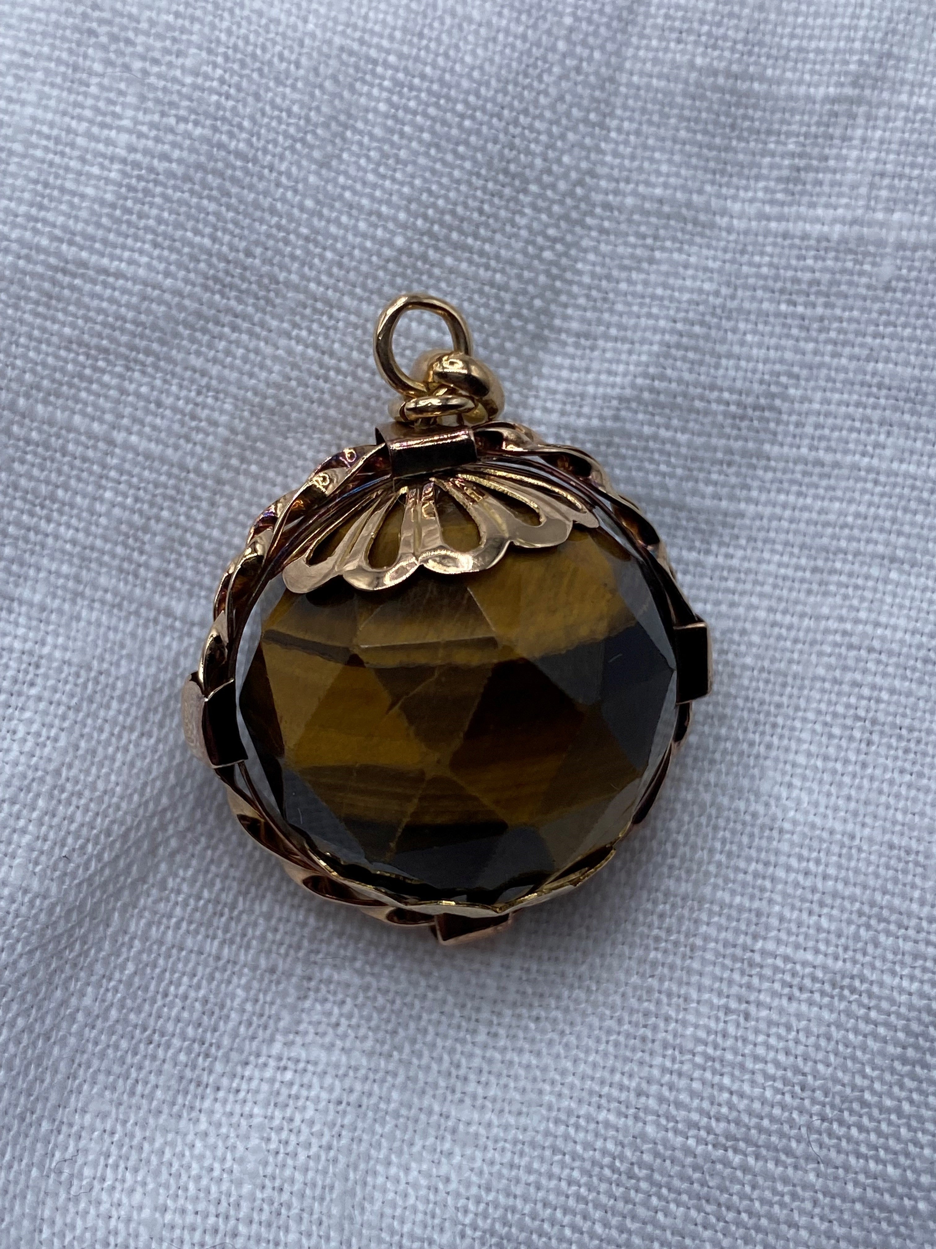 14k Rosy Gold Tigers Eye Pendant